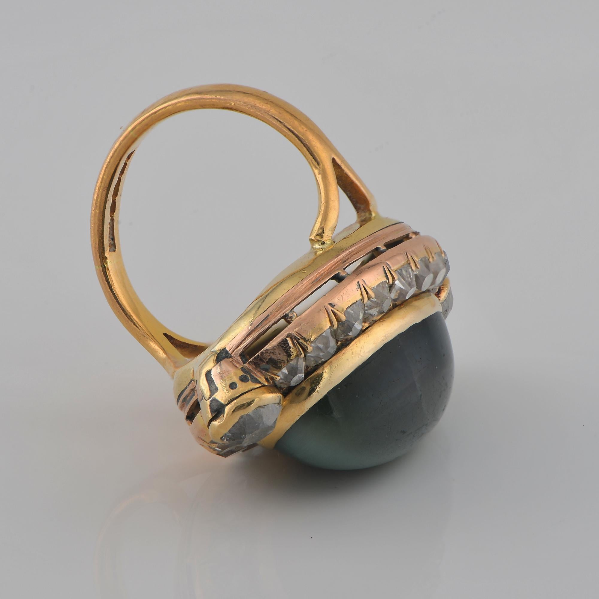 Victorian 25.90 Ct Chrysoberyl Cat's Eye 3.30 Diamond Rare ring For Sale 2