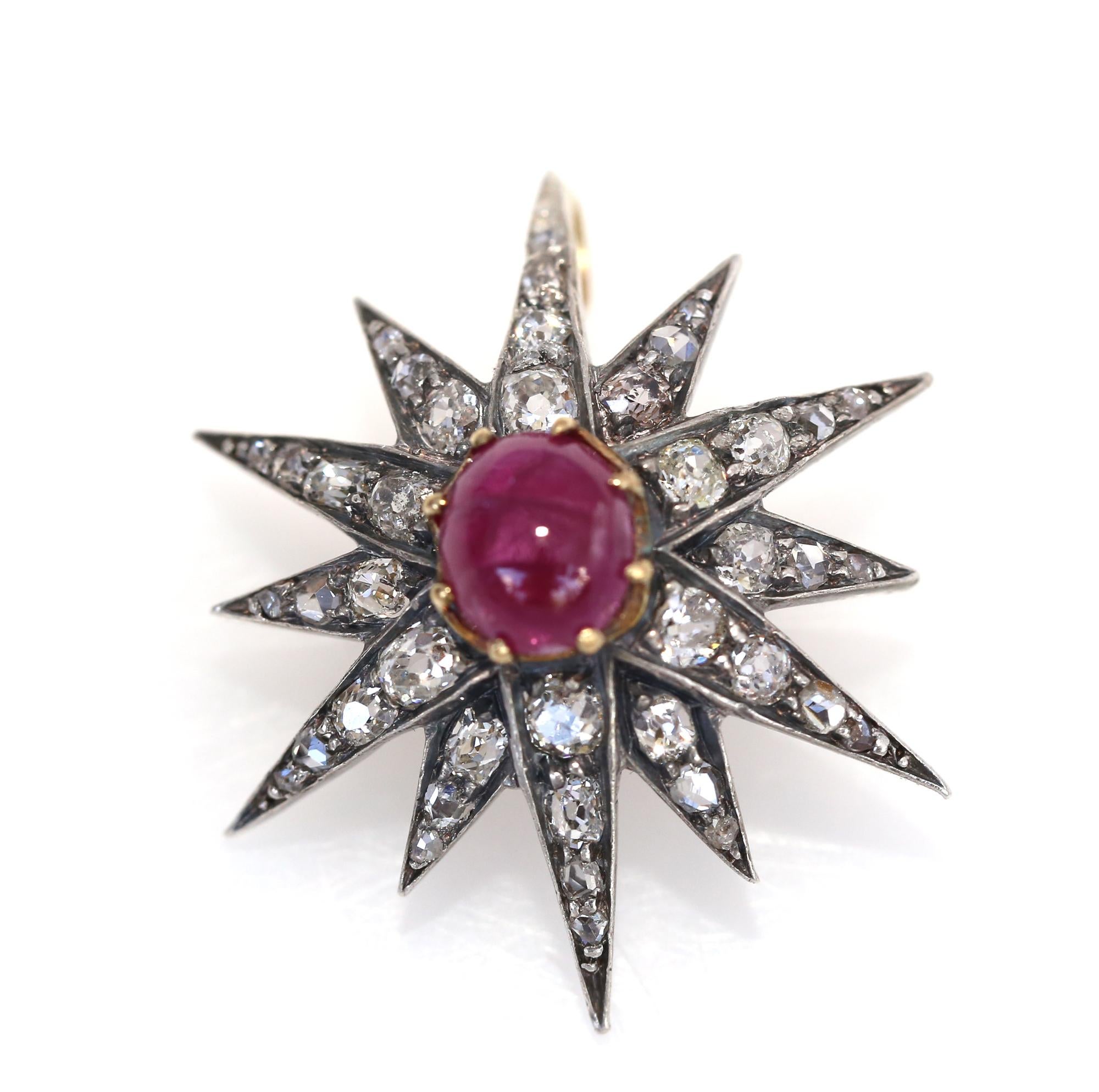 Victorian 2.5 Ct Cabochon Ruby Diamonds Medal Transformer Pendant Brooch, 1900 2