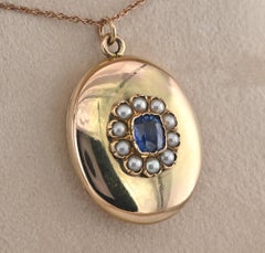 Victorian 2.60 CT Ceylon Natural Sapphire Pearl Russian Locket