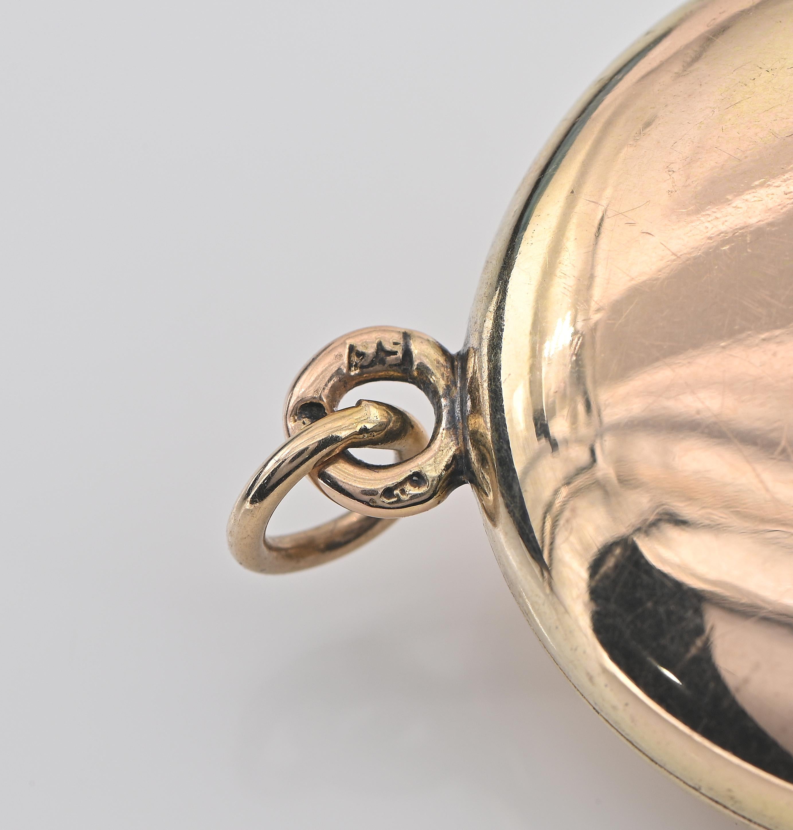 Médaillon russe victorien en perles de saphir naturel de Ceylan de 2,60 carats en vente 1