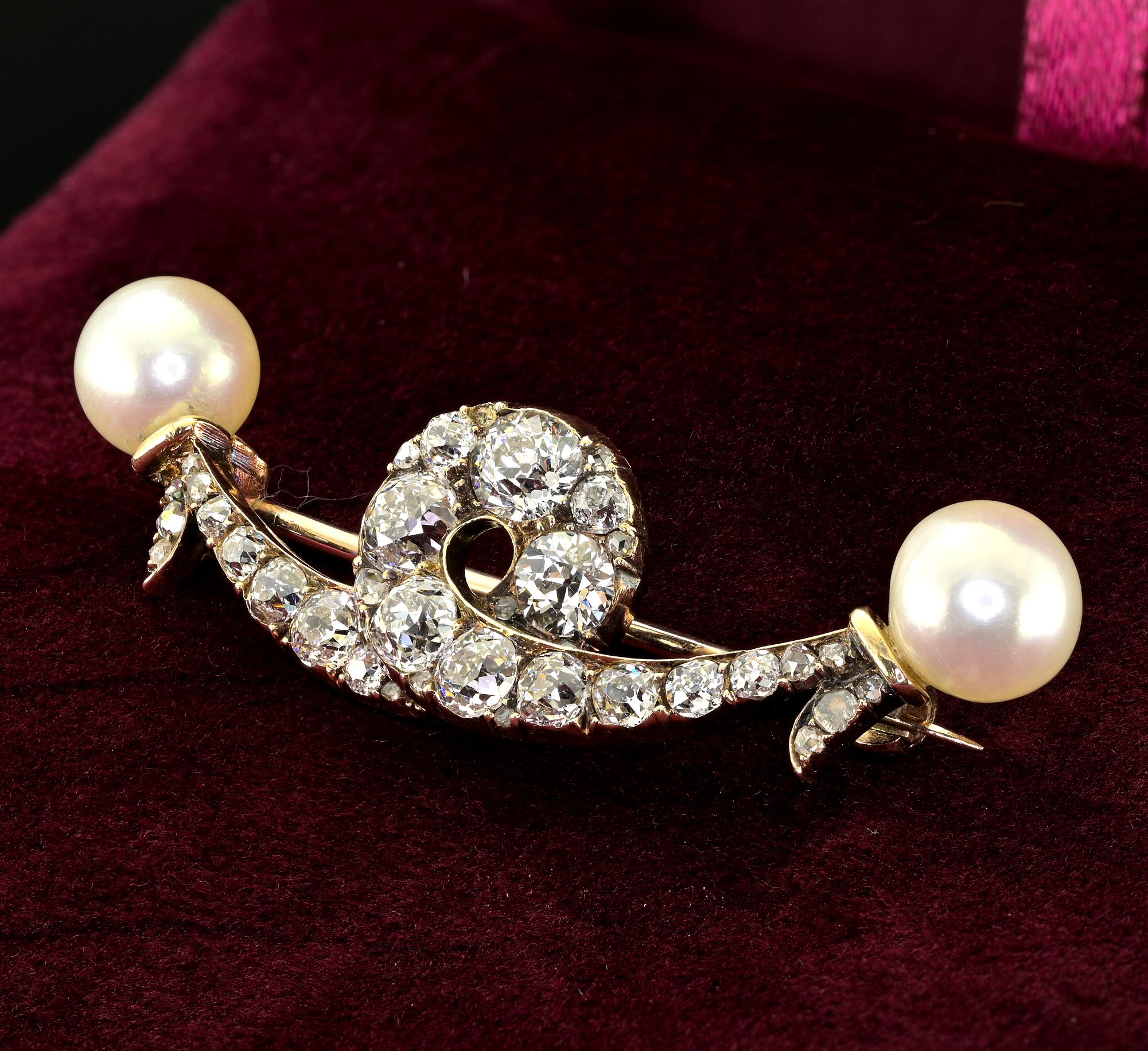 Victorian 2.60 Ct Diamond Natural Pearl Bow Brooch 18 KT For Sale 1