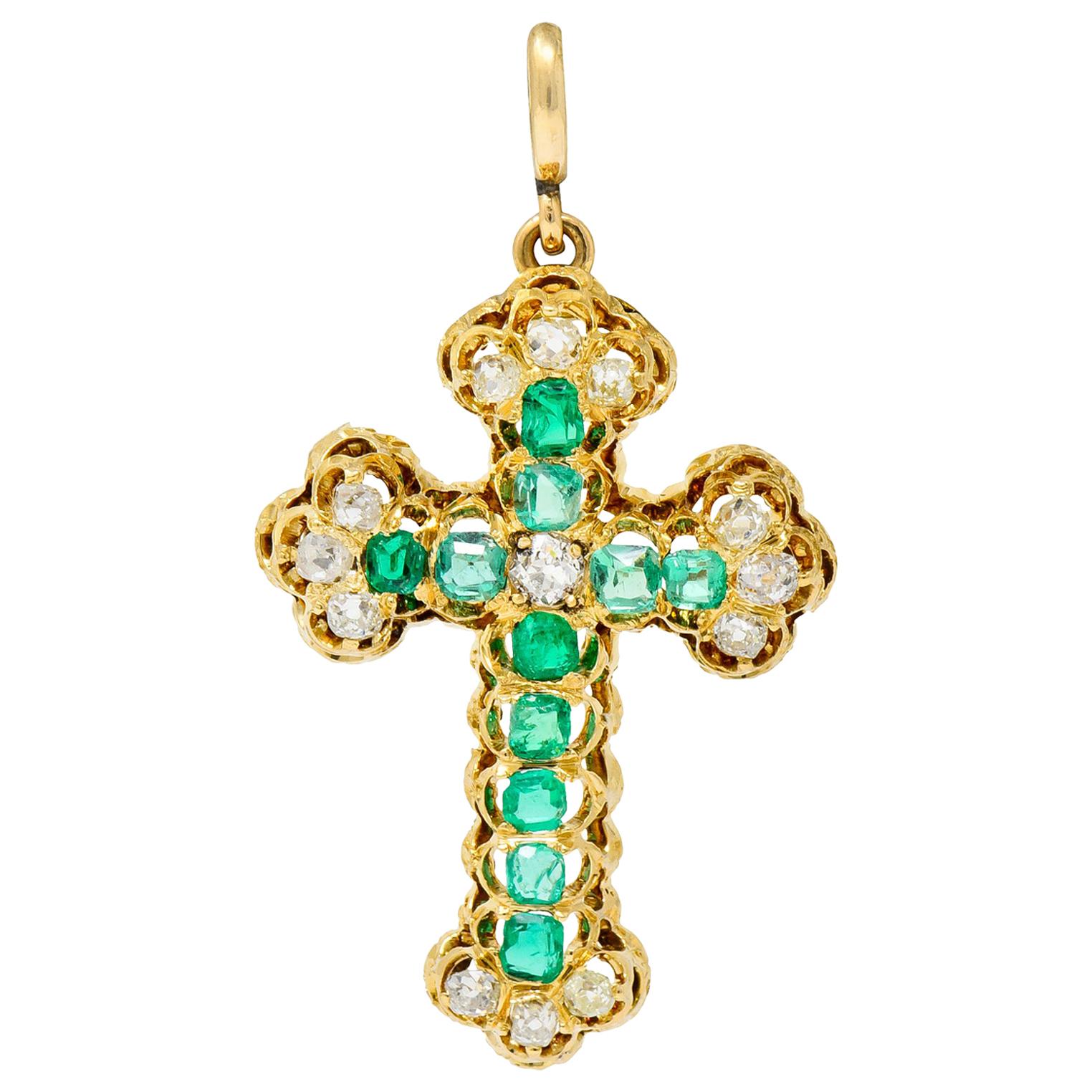 Victorian 2.67 Carat Emerald Diamond 18 Karat Gold Cross Pendant Brooch