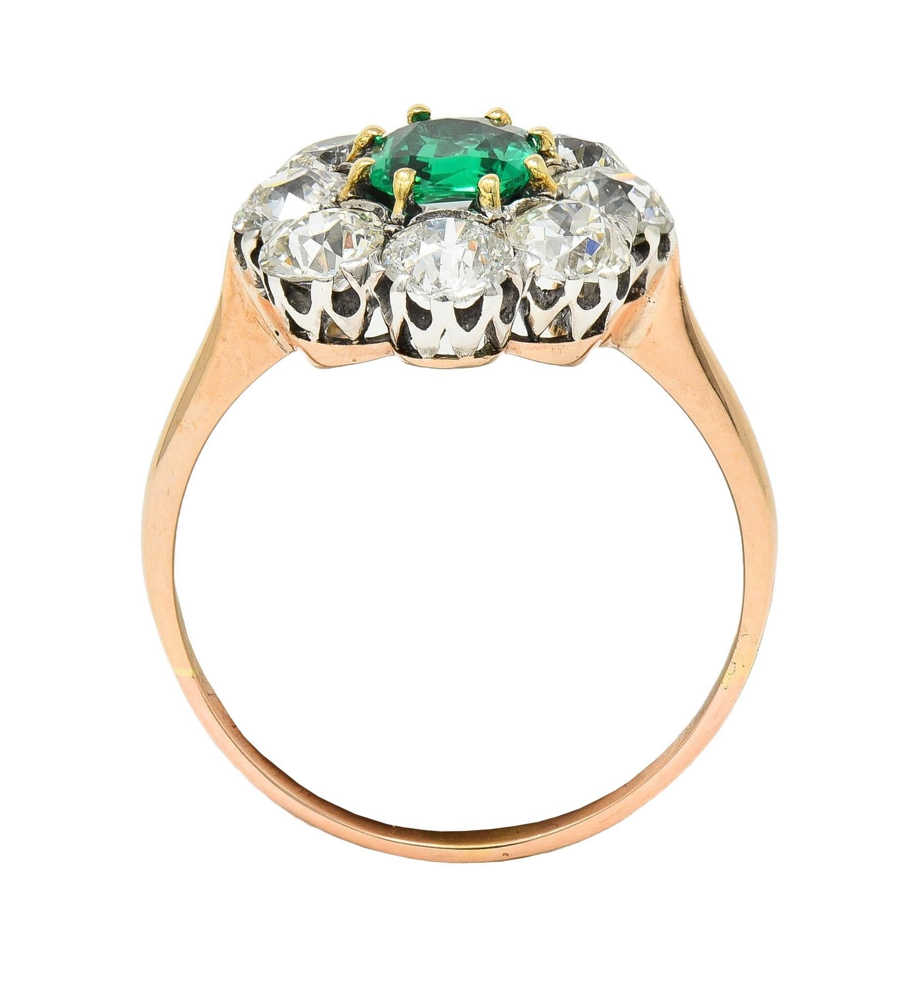 Viktorianischer 2,69 CTW No Oil Kolumbianischer Smaragd Diamant 14K Gold Antiker Ring im Angebot 5