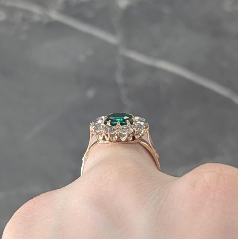 Victorian 2.79 CTW Colombian Emerald Diamond 14 Karat Yellow Gold Antique Ring 3