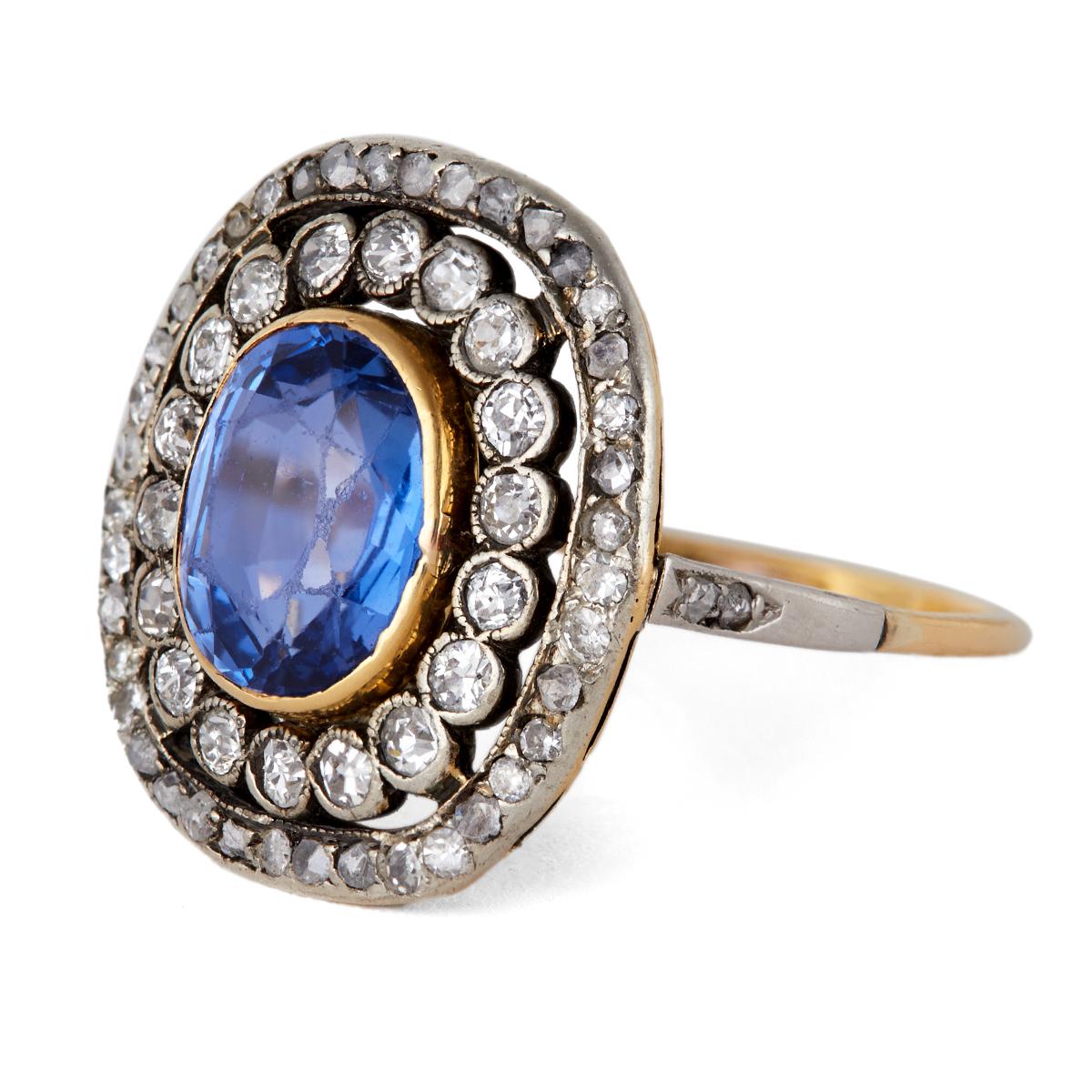 Women's or Men's Victorian 2.90 Carats Ceylon No Heat Sapphire Diamond 18k Silver Cluster Ring