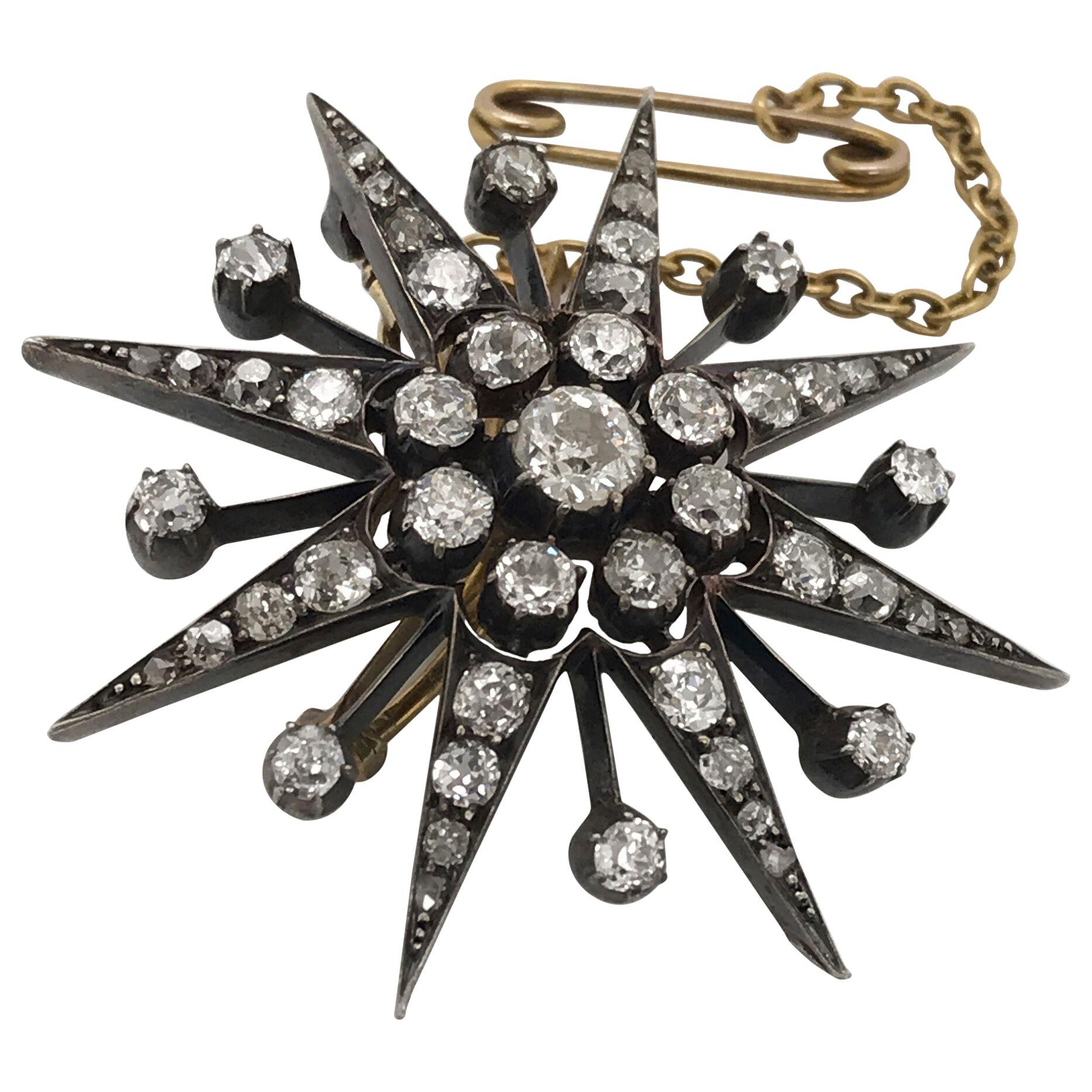 Victorian 2.97 Carat Old European Cut Diamond Eight Point Star Brooch Pendant In Good Condition For Sale In QLD , AU
