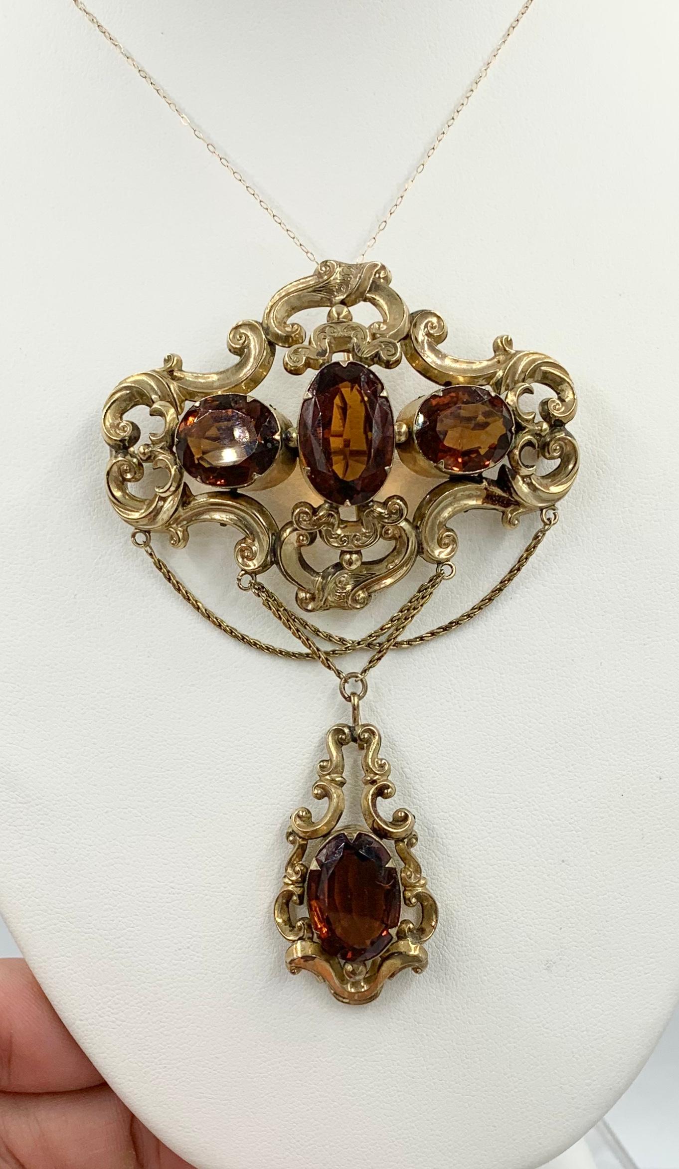 Victorian 30 Carat Citrine Swag Pendant Brooch Gold Monumental In Good Condition For Sale In New York, NY