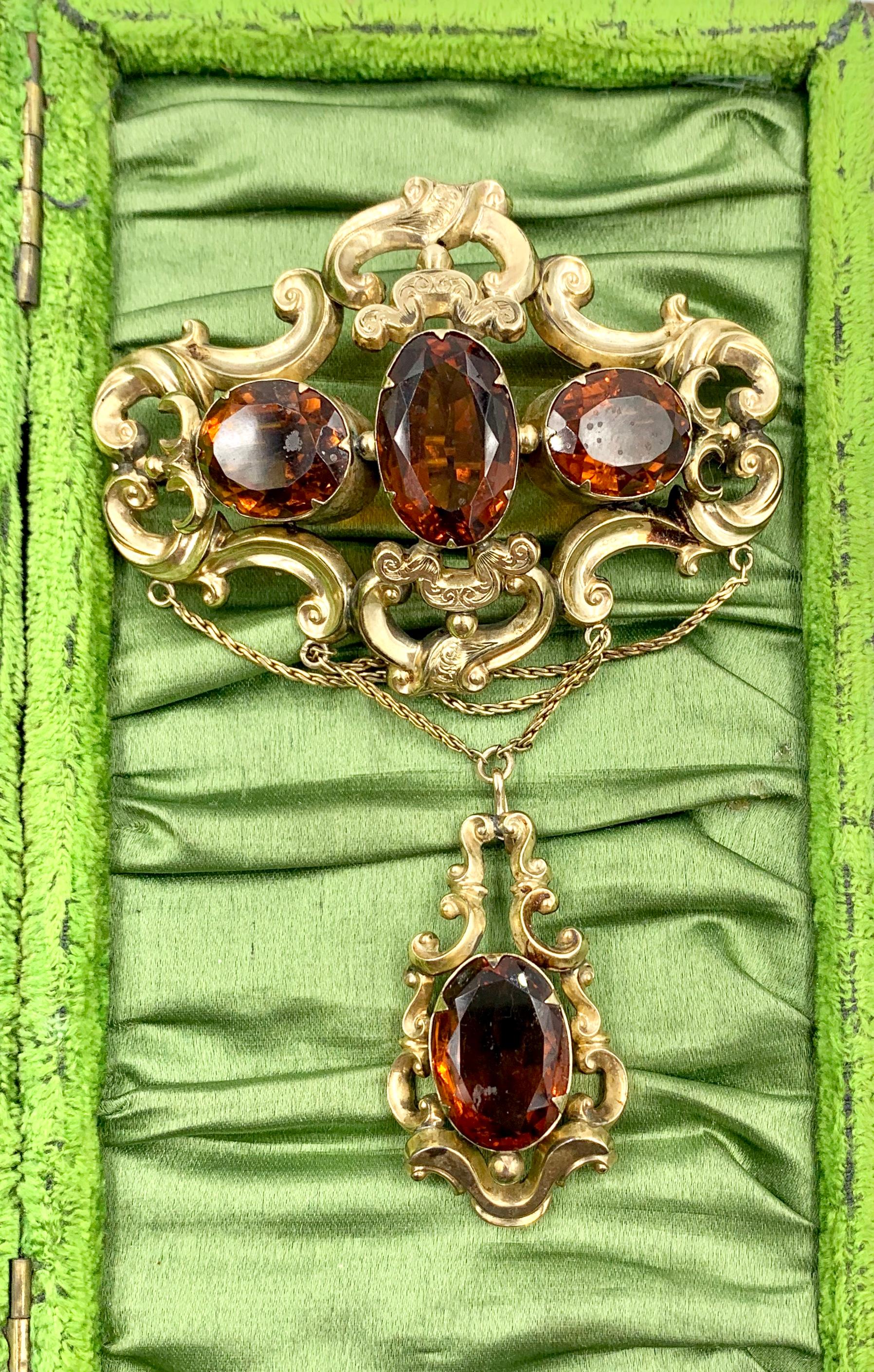 Victorian 30 Carat Citrine Swag Pendant Brooch Gold Monumental For Sale 4
