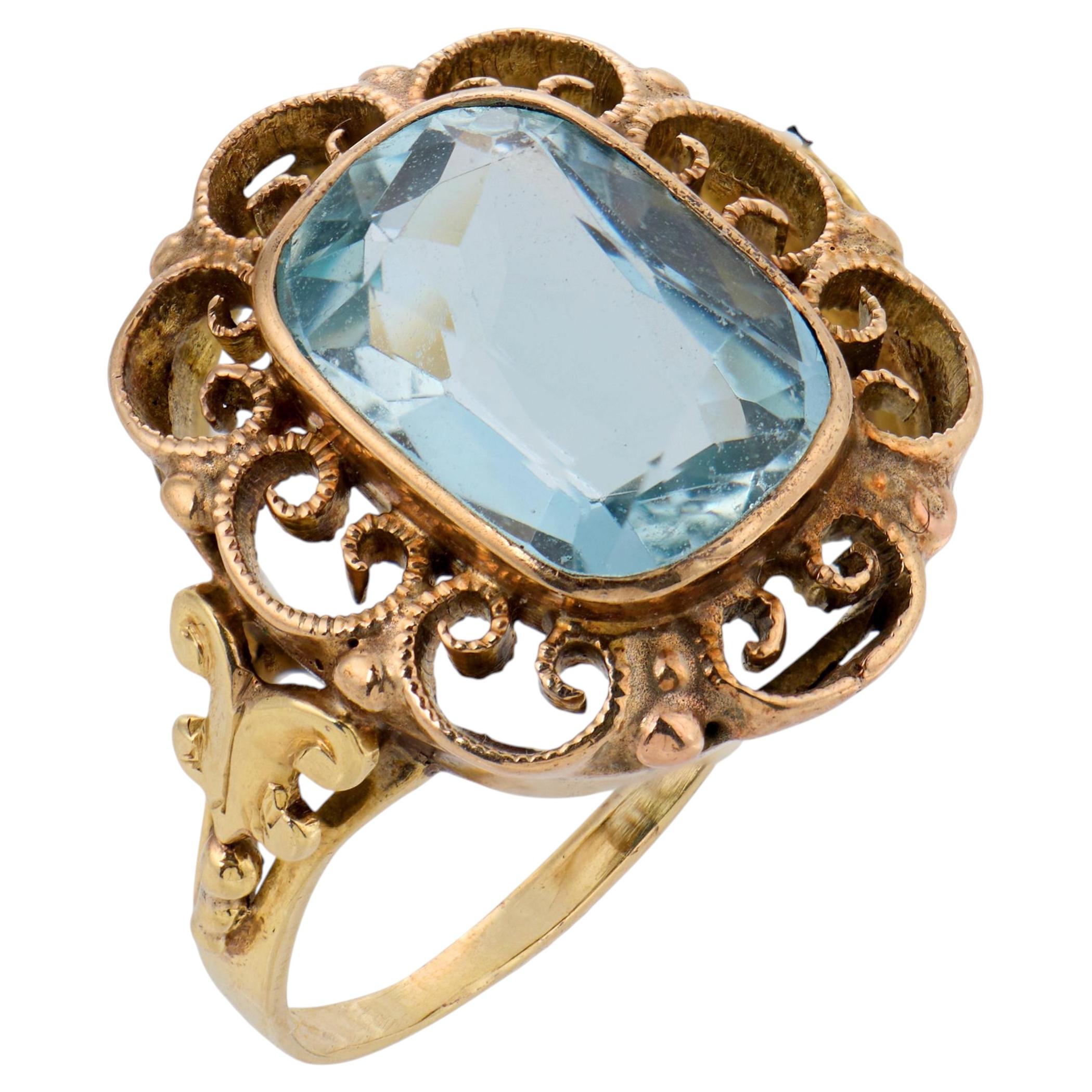 Victorian 3.00 carat aquamarine 14k yellow gold ring