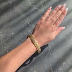 Victorian 3.00 CTW Ruby Diamond 18K Yellow Gold Antique Laurel Bangle Bracelet