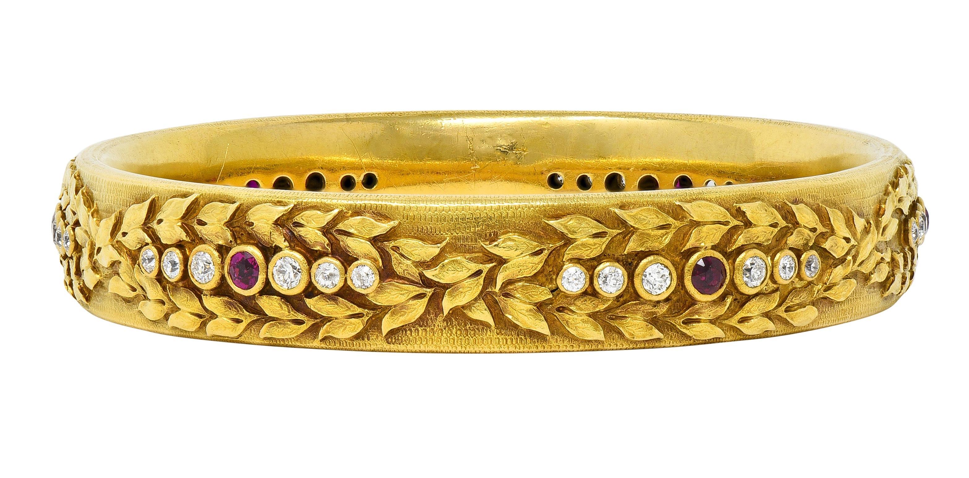 Victoriana 3.00 CTW Rubí Diamante 18K Oro Amarillo Antiguo Laurel Pulsera Brazalete Corte redondo en venta