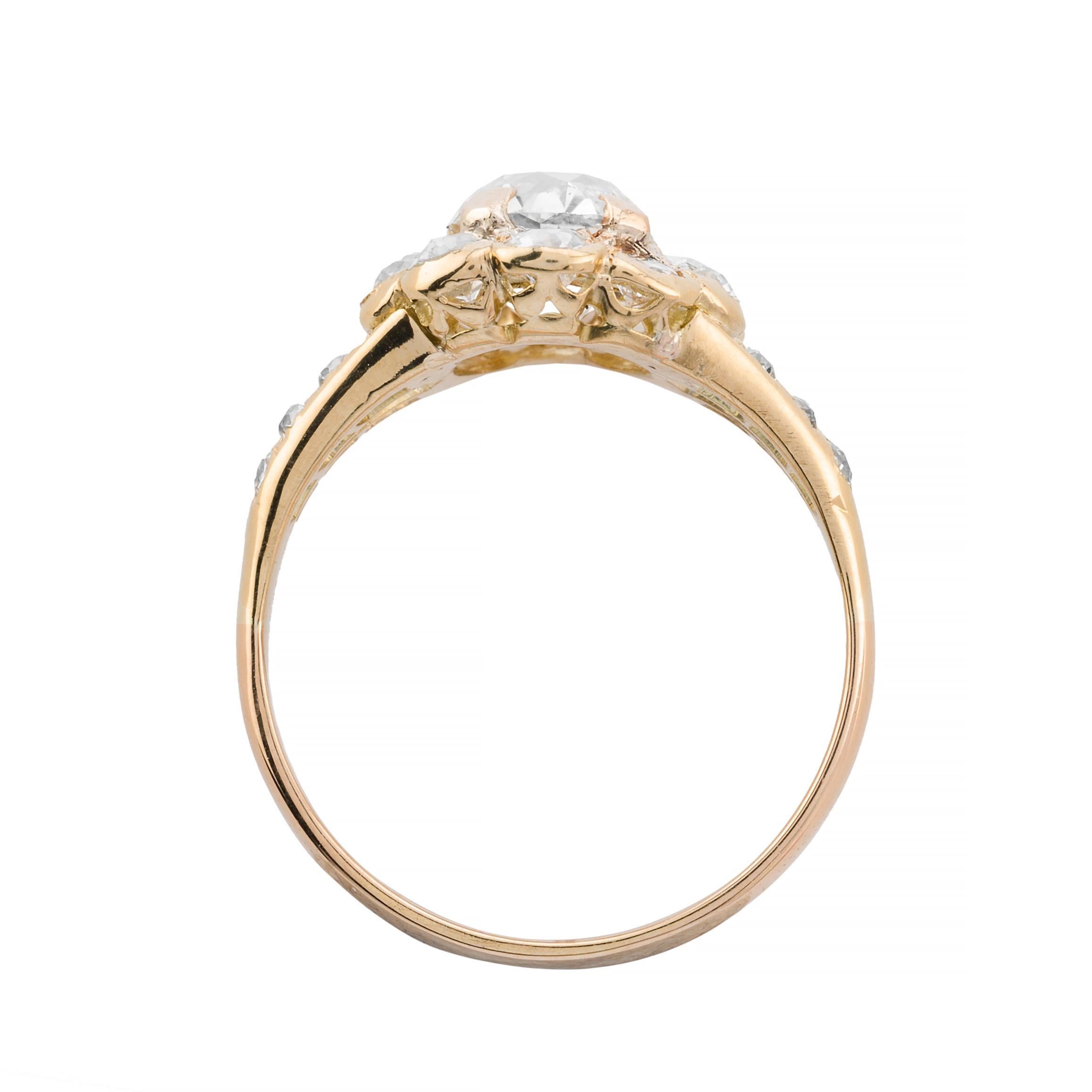 Women's Victorian 3.02ctw Mine Cut Diamond Engagement Ring in 18K Yellow gold For Sale