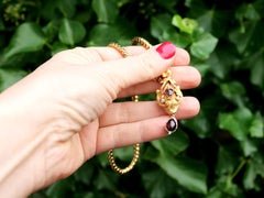 Victorian 3.06 Carat Garnet and Diamond Yellow Gold Snake Necklace