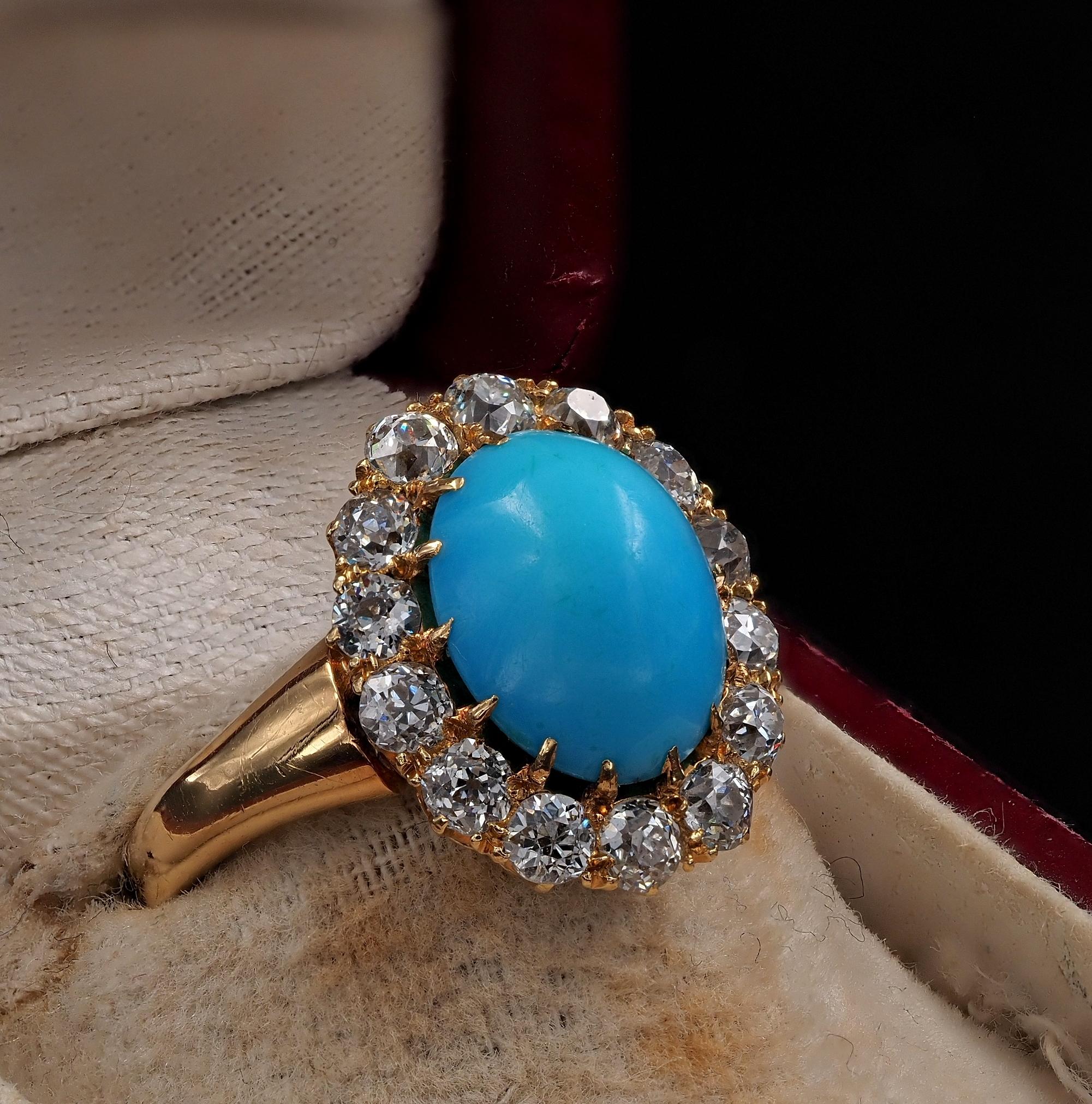 Victorian 3.20 Ct Natural Turquoise 1.40 Ct Diamond 18 Kt Ring In Good Condition For Sale In Napoli, IT