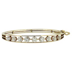 Viktorianisches 3,42-Karat-Diamant-Armband mit neun Steinen