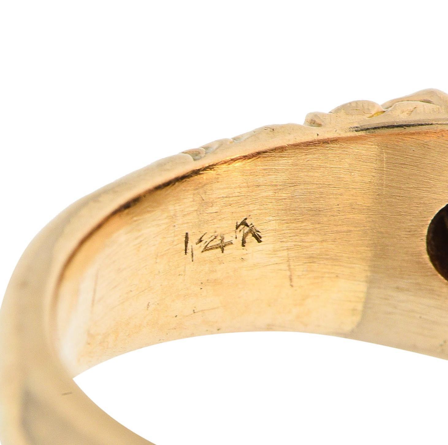 Victorian 3.44 CTW Garnet 14 Karat Yellow Gold Antique Five Stone Band Ring For Sale 2