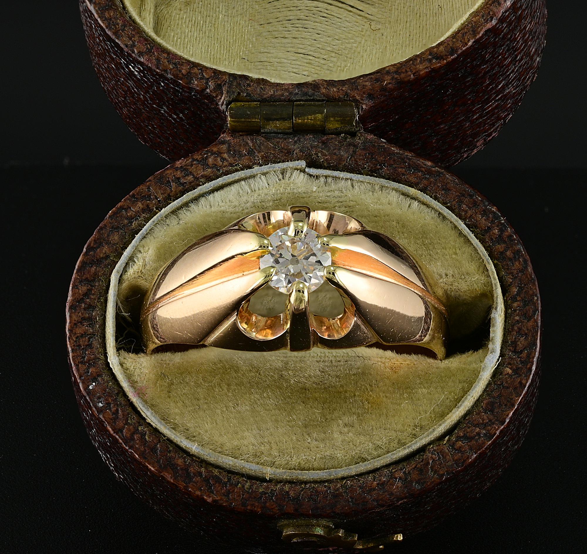 A fine Victorian period Diamond solitaire ring, 1900 ca
Hand crafted of 15 KT gold
Traditional setting designed in the classy Victorian Gent multiclaw setting
Centrally set with an old European cut Diamond rated G VS, full of fire and