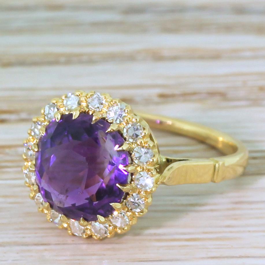 Victorian 3.66 Carat Amethyst and Diamond Cluster Ring For Sale 4