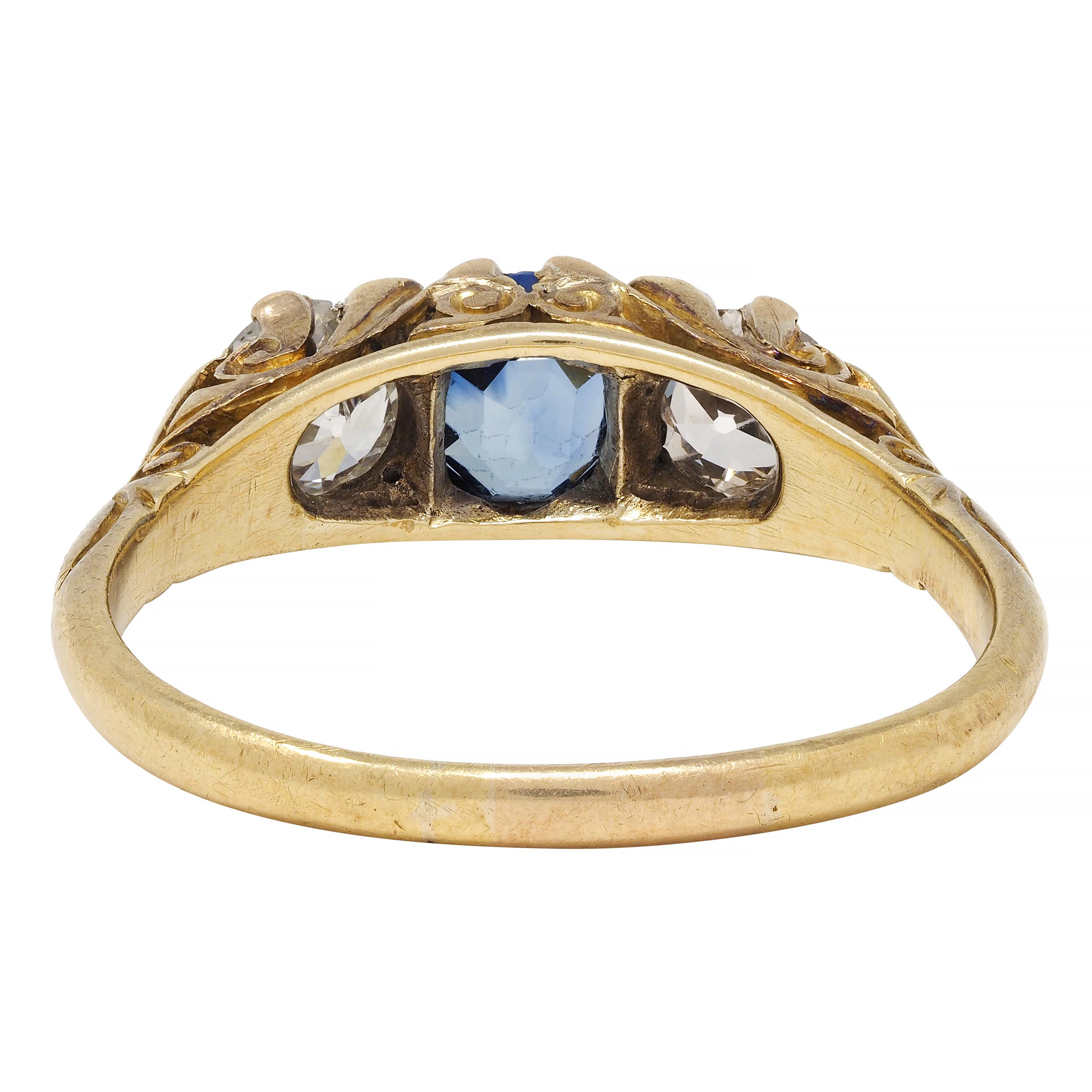Women's or Men's Victorian 3.70 CTW Sapphire Diamond 18 Karat Gold Antique Three Stone Ring For Sale