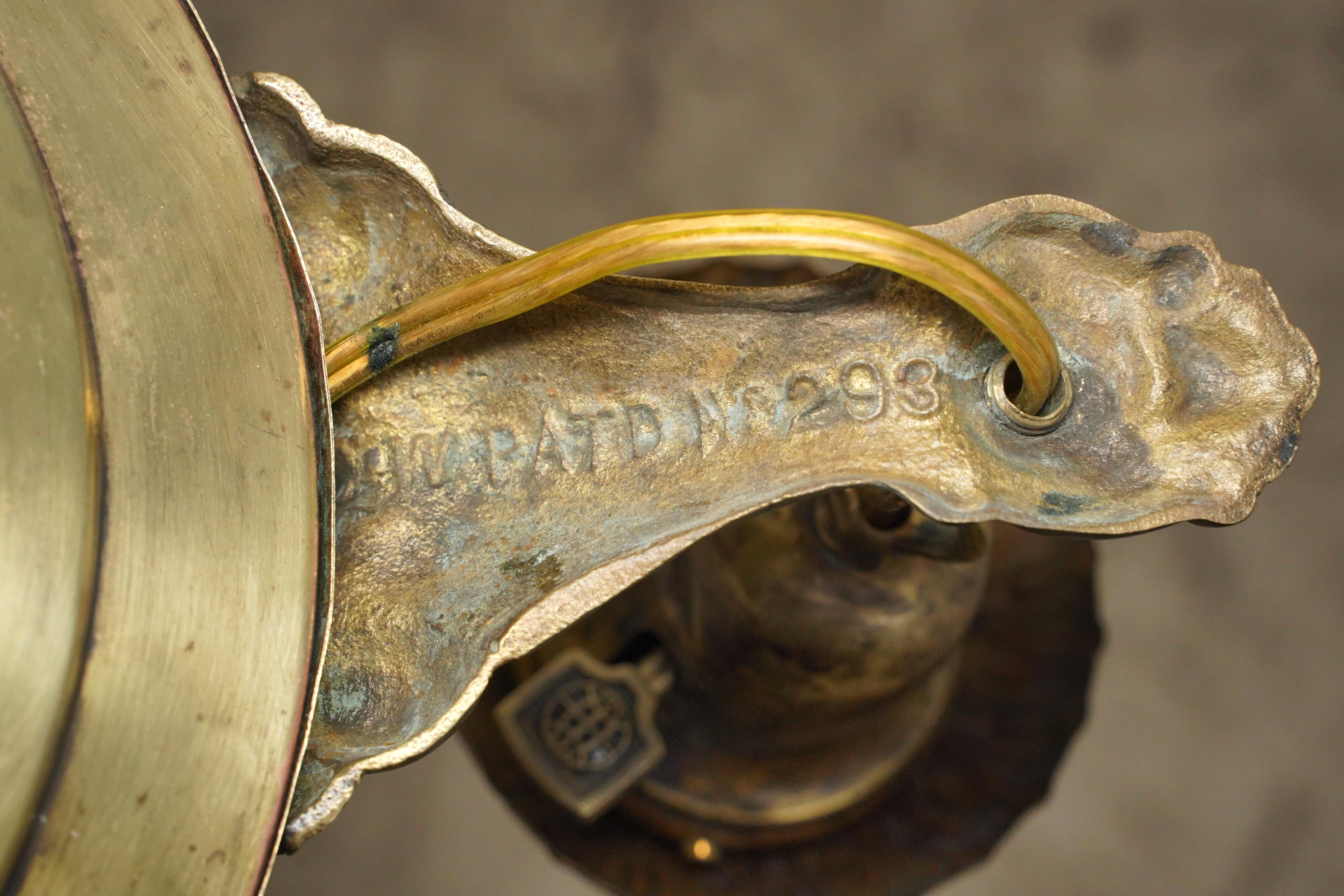 Victorian 4 Light Brass Pan Chandelier en venta 2