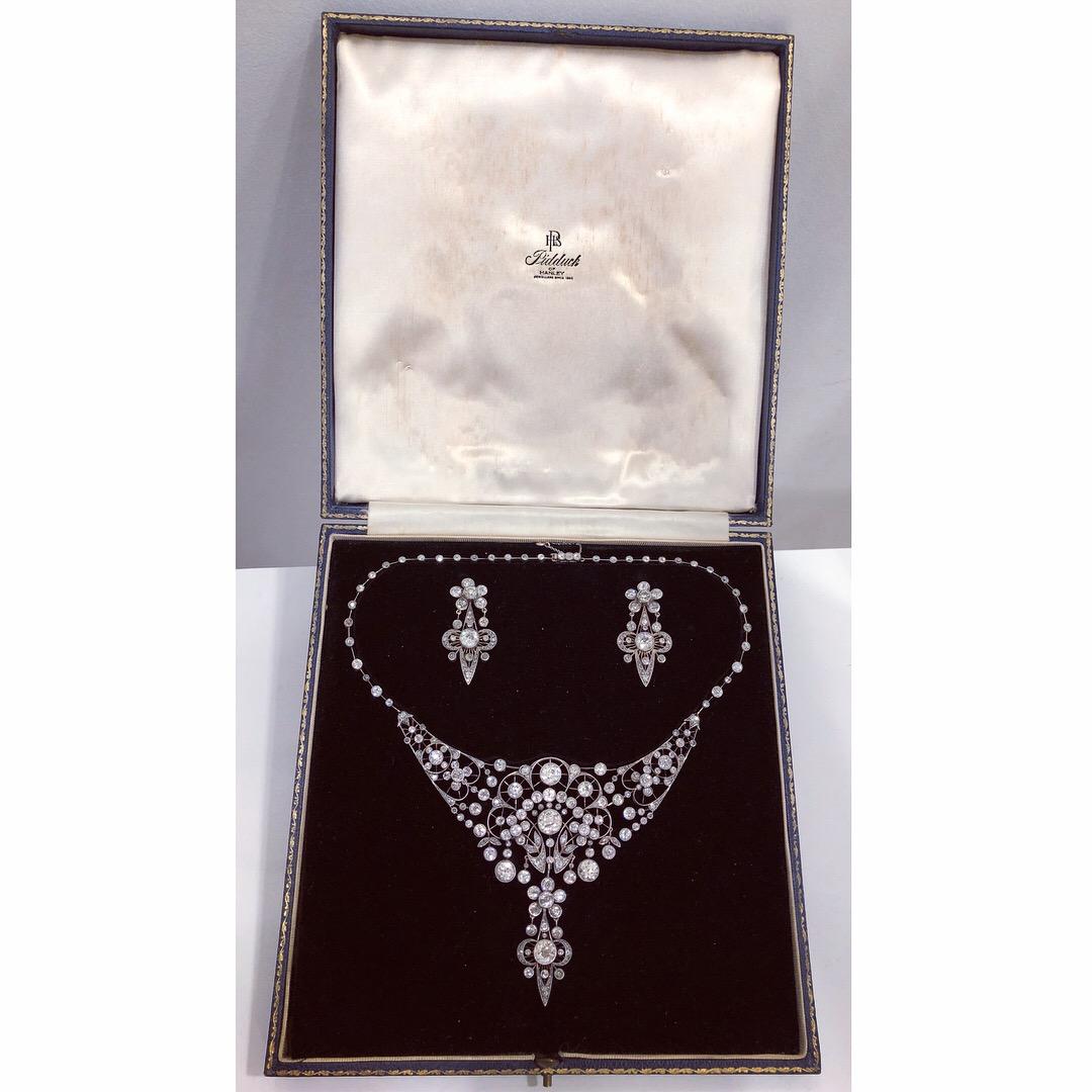 Victorian 40 Carat Diamond Necklace and Earring Set, circa 1880 For Sale 2