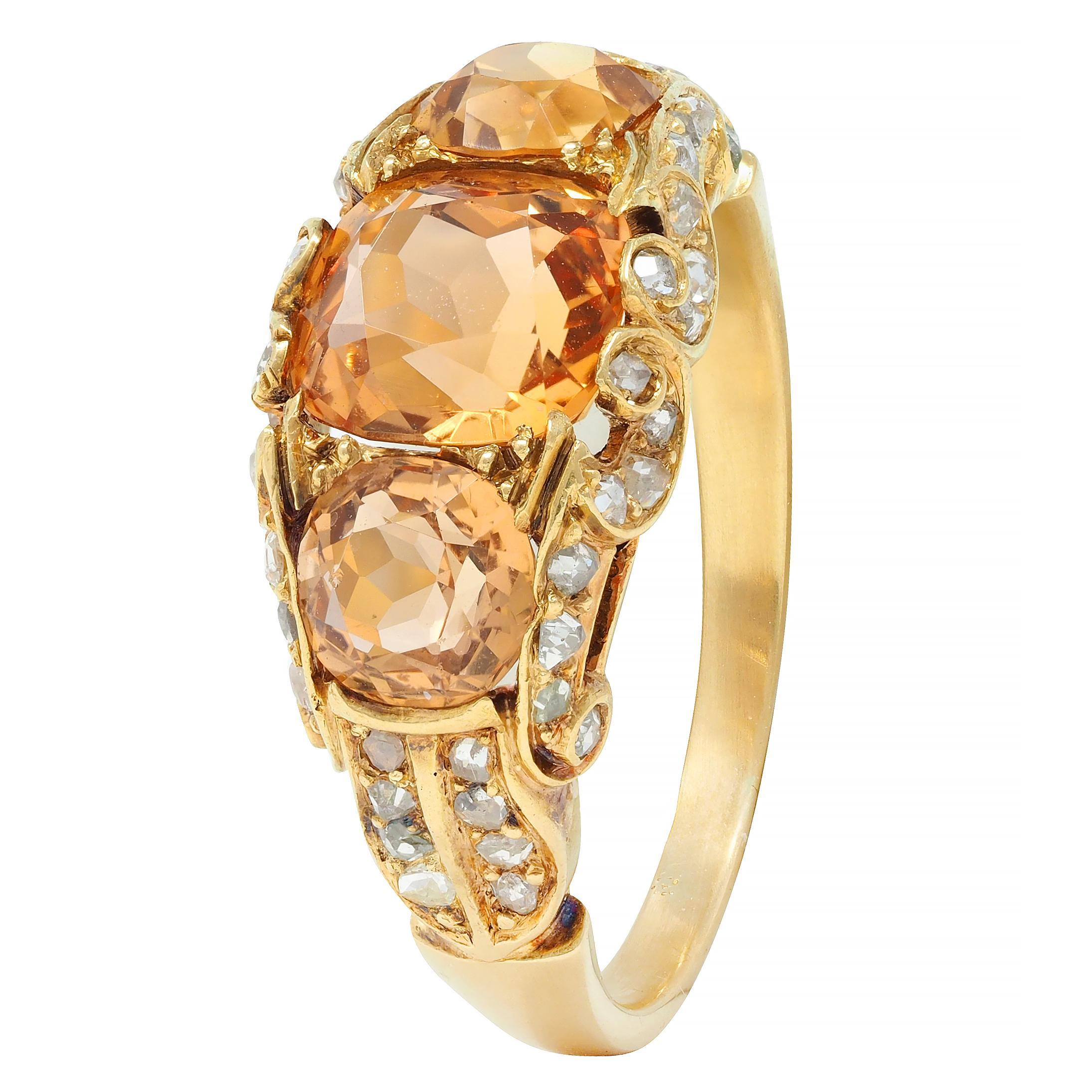 Antiker viktorianischer Ring mit drei Steinen, 4,00 Karat Topas Diamant 18 Karat Gold Schnörkel 3