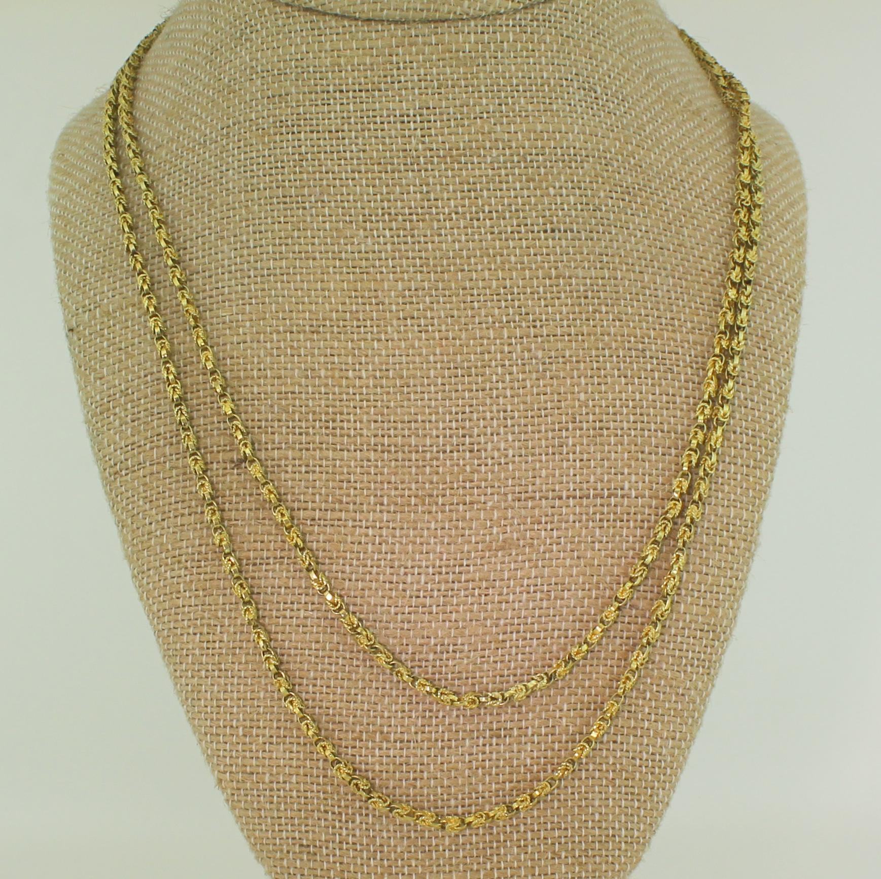 Victorian Yellow Gold Longaurd Chain In Good Condition For Sale In Essex, GB