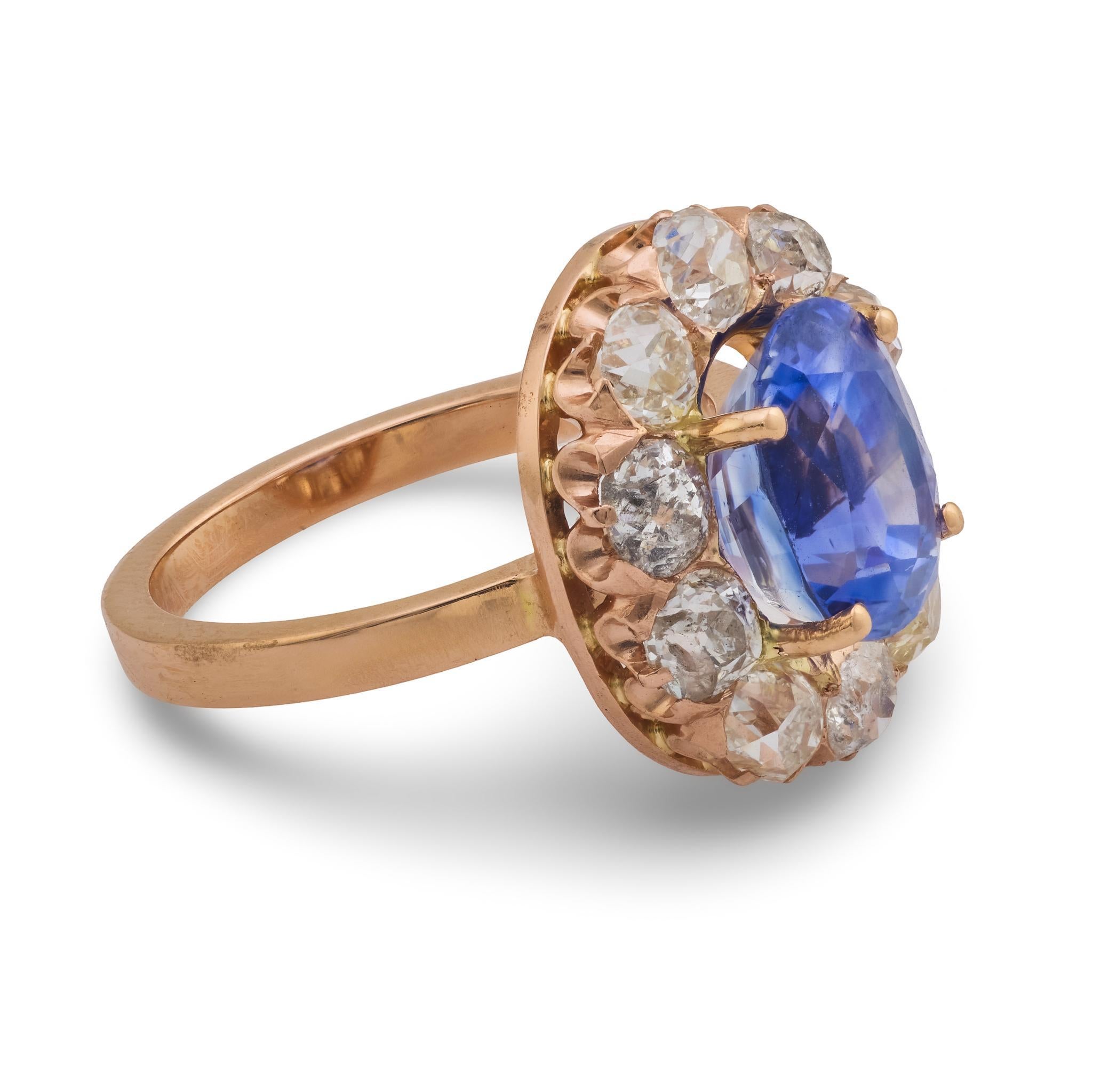 Viktorianischer 4,25 Karat Ceylon Saphir-Diamant 18k Roségold Cluster Ring Damen im Angebot