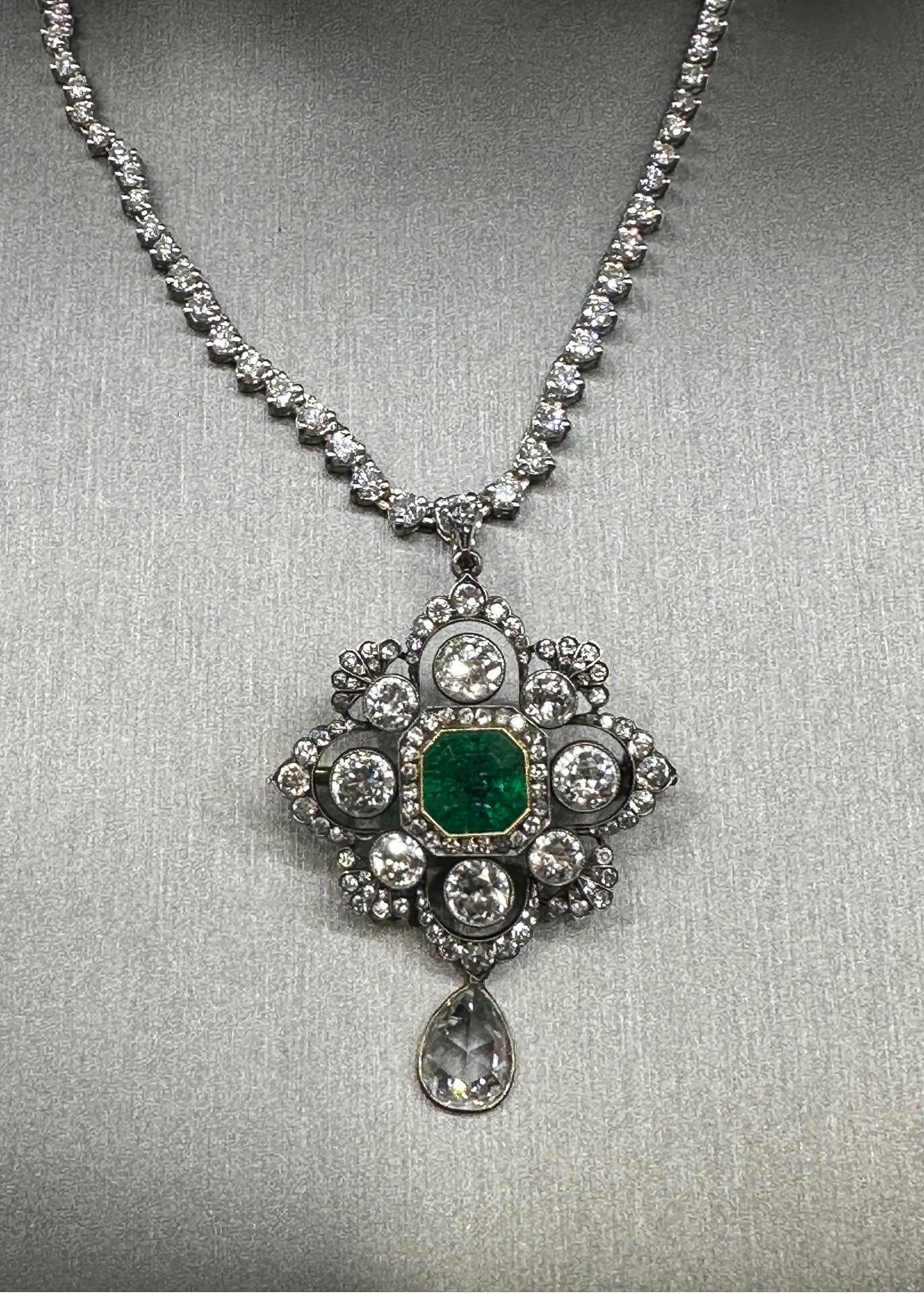  Victorian 4.26 Carat Colombian Emerald and 8.49 Carat Diamond Pendant Brooch For Sale 3