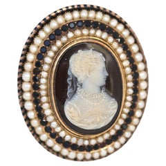 Victorian 42g Yellow Gold Garnet Agate Pearl Cameo Brooch, 1860