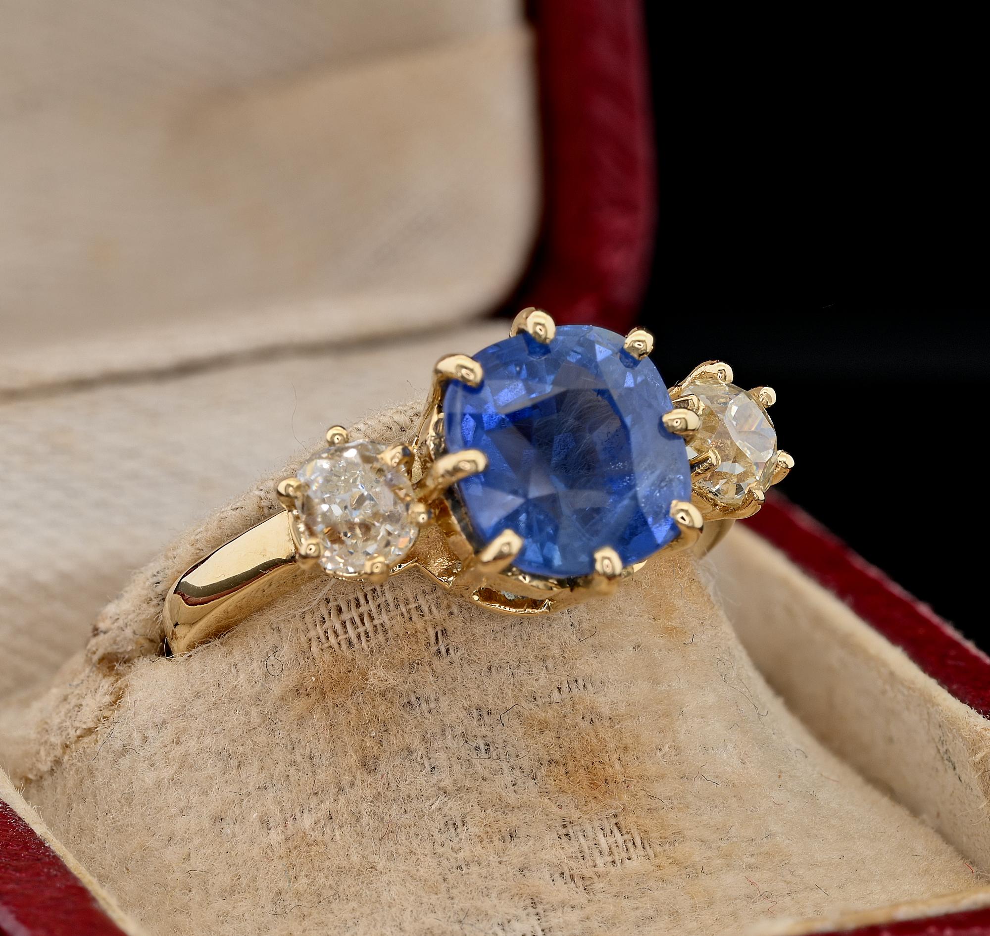 Women's Victorian 4.45 Ct Natural No Heat Ceylon Sapphire 1.15 Ct Diamond Trilogy Ring For Sale