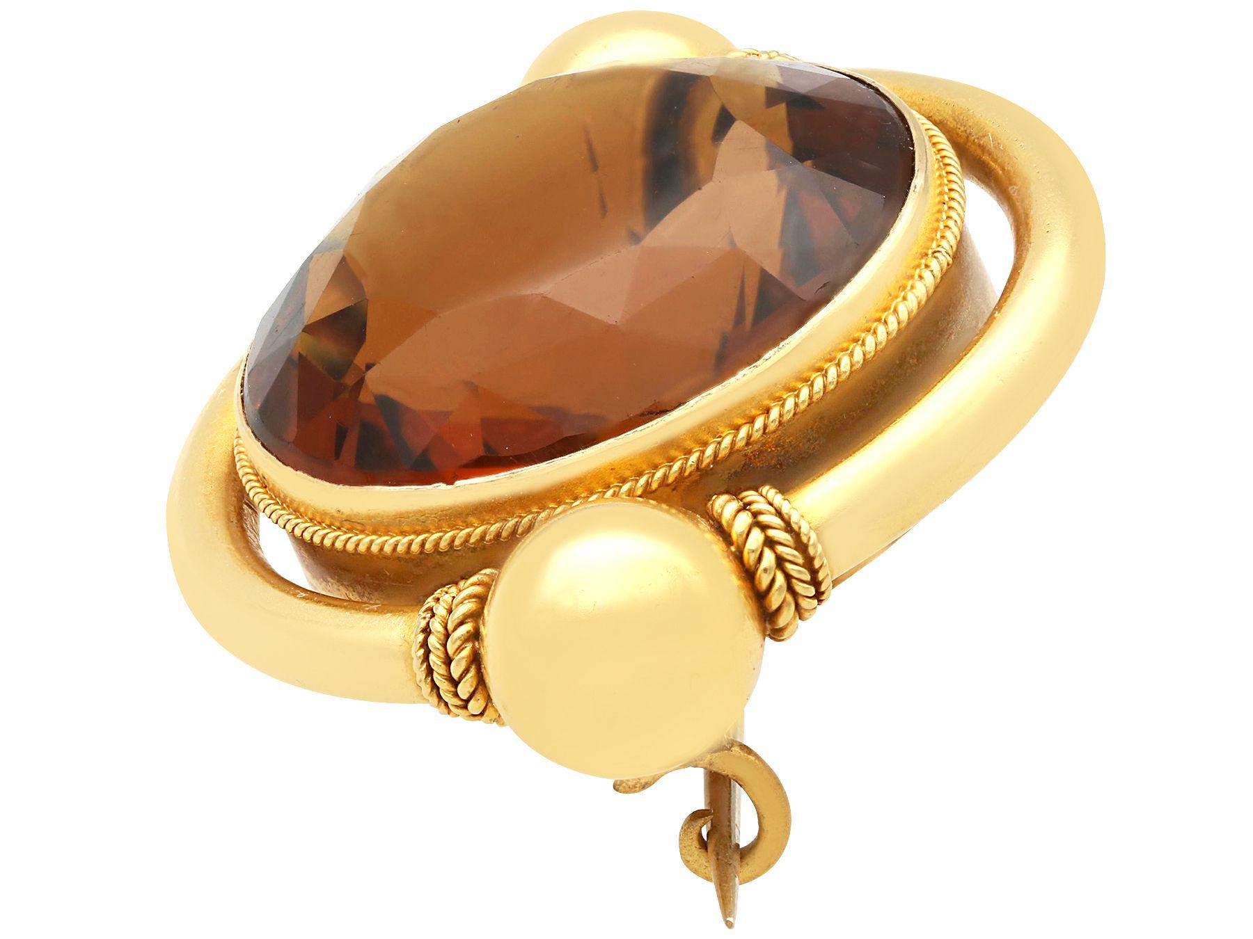 Round Cut Victorian 44.68 Carat Smoky Quartz and Yellow Gold Brooch For Sale
