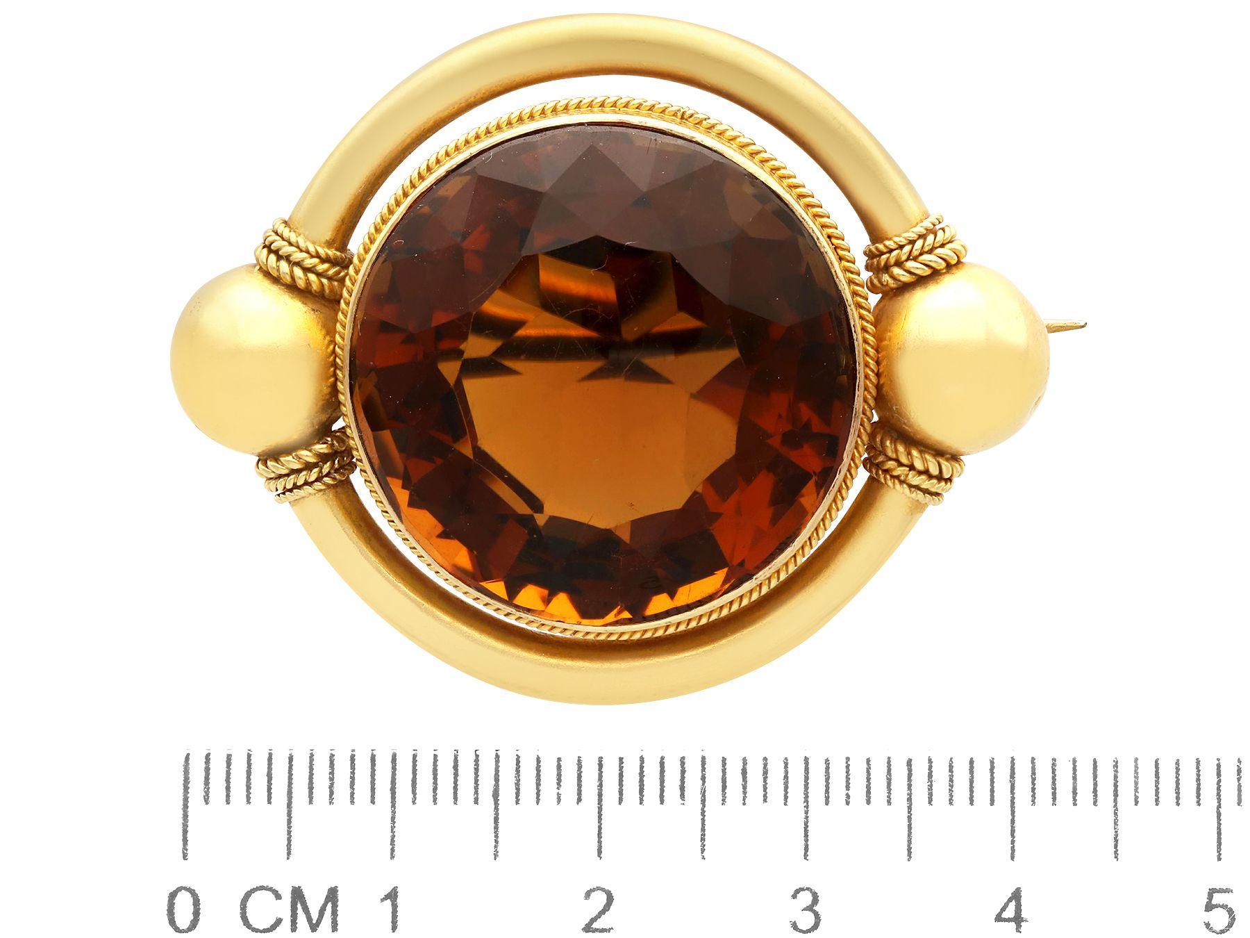 Victorian 44.68 Carat Smoky Quartz and Yellow Gold Brooch For Sale 2