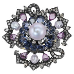Victorian 4.5 ct. pt. Bague florale avec saphirs bleus et roses et diamants à tige fendue