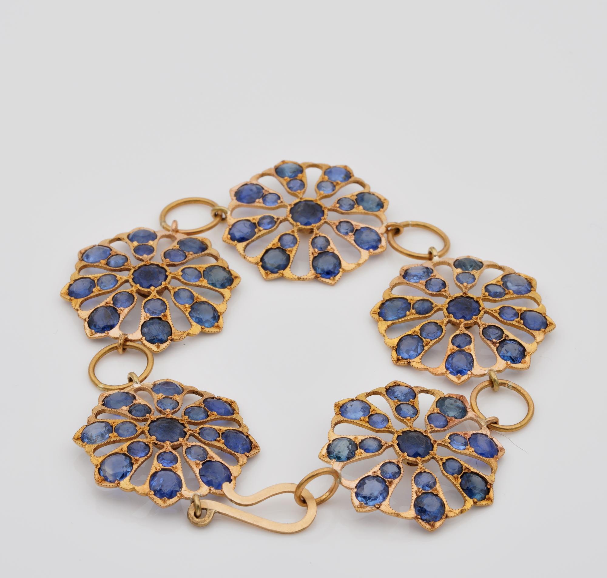 Women's Victorian 50.00 Ct Untreated Ceylon Sapphire Rare Flower Bracelet For Sale