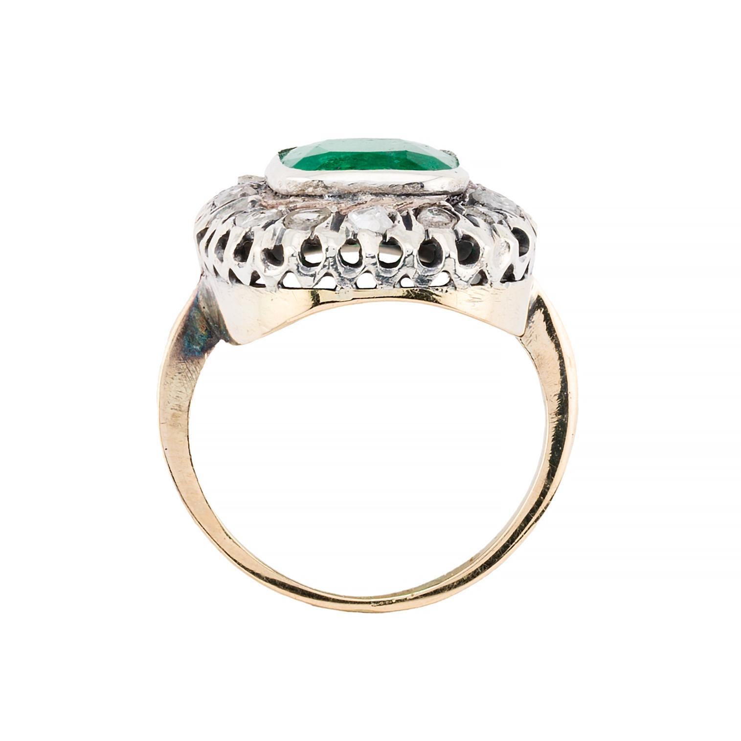 Victorian 5.10 Carat Emerald & Rose Cut Diamond Ring in 14 Karat Yellow Gold In Excellent Condition For Sale In Boston, MA