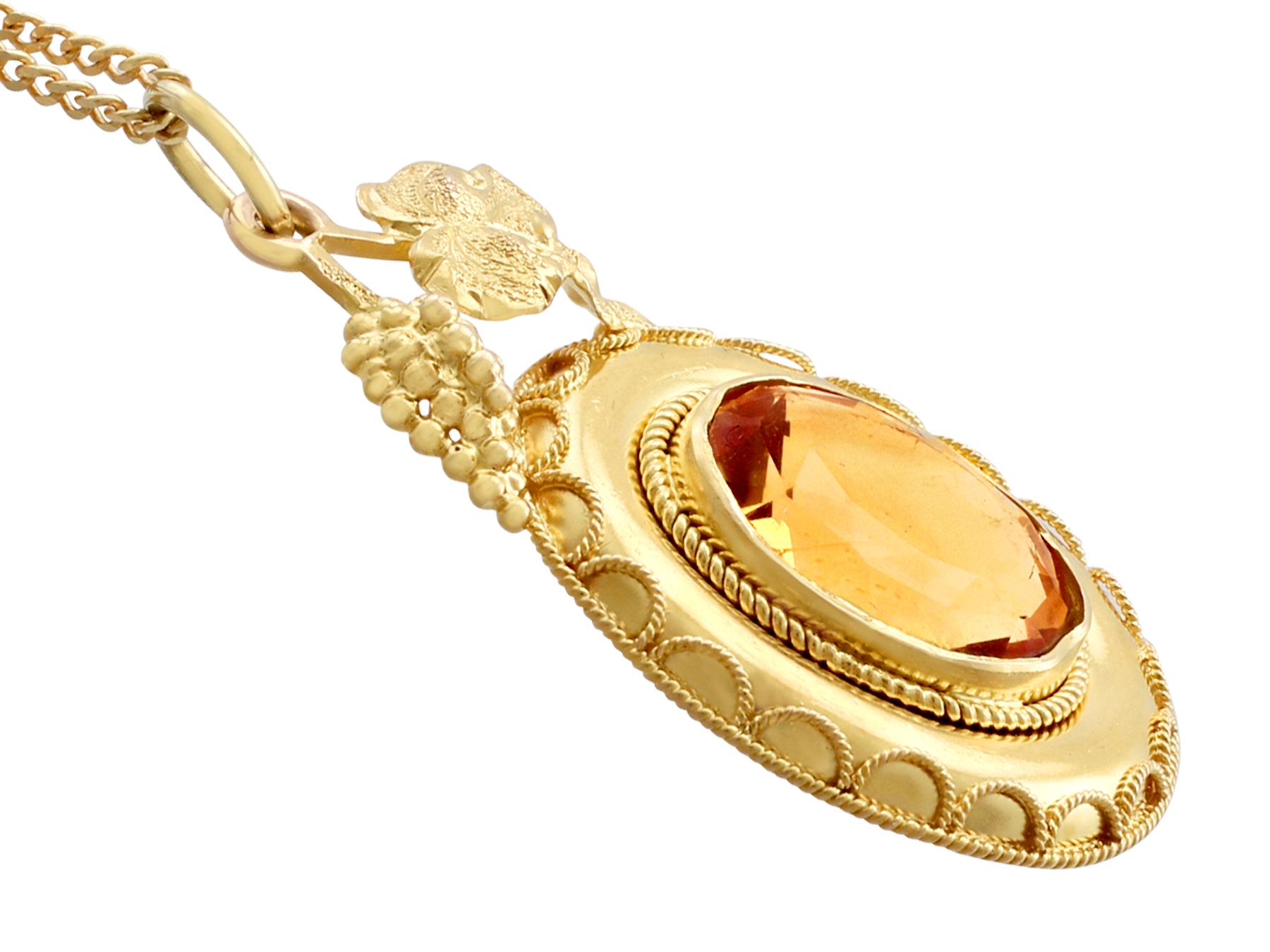 Victorian 5.25 Carat Citrine and Yellow Gold Pendant In Excellent Condition In Jesmond, Newcastle Upon Tyne
