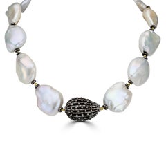 Collana vittoriana di perle barocche e diamanti naturali da 5,7 ctw