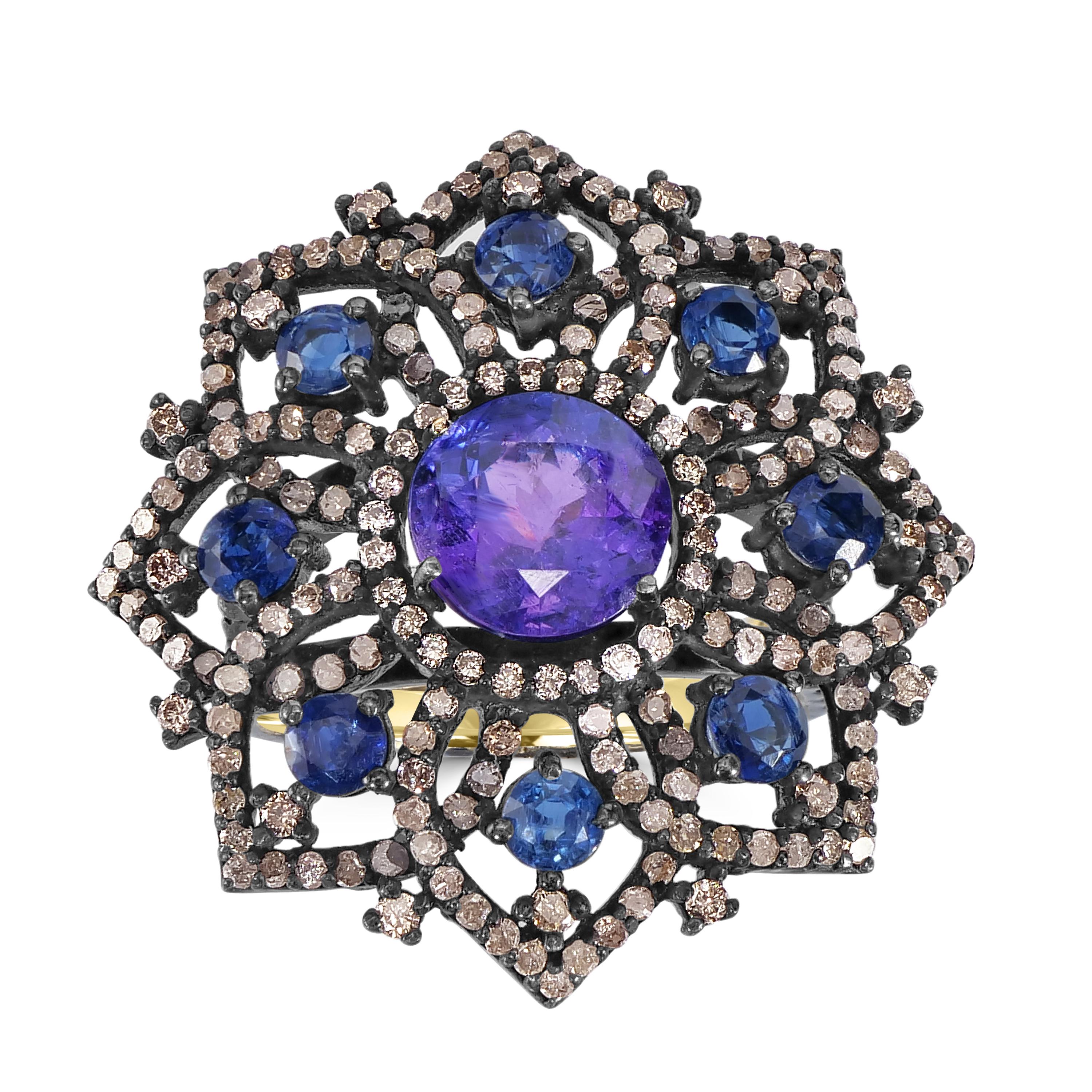 Victorian 6.1 Cttw. Tanzanite, Kyanite and Diamond Floral Split Shank Ring In New Condition For Sale In New York, NY