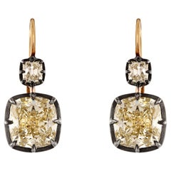 Orecchini vittoriani a goccia in oro 18k con diamante antico a cuscino da 6,24 ct.