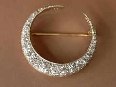 Victorian 6.30 Carat Diamond and Yellow Gold Crescent Brooch
