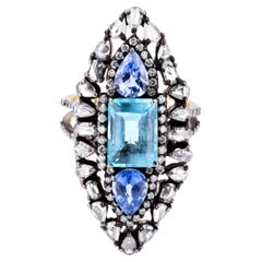 Viktorianischer 6,4 Karat T.W Aquamarin, blauer Saphir und Diamant-Cluster-Ring