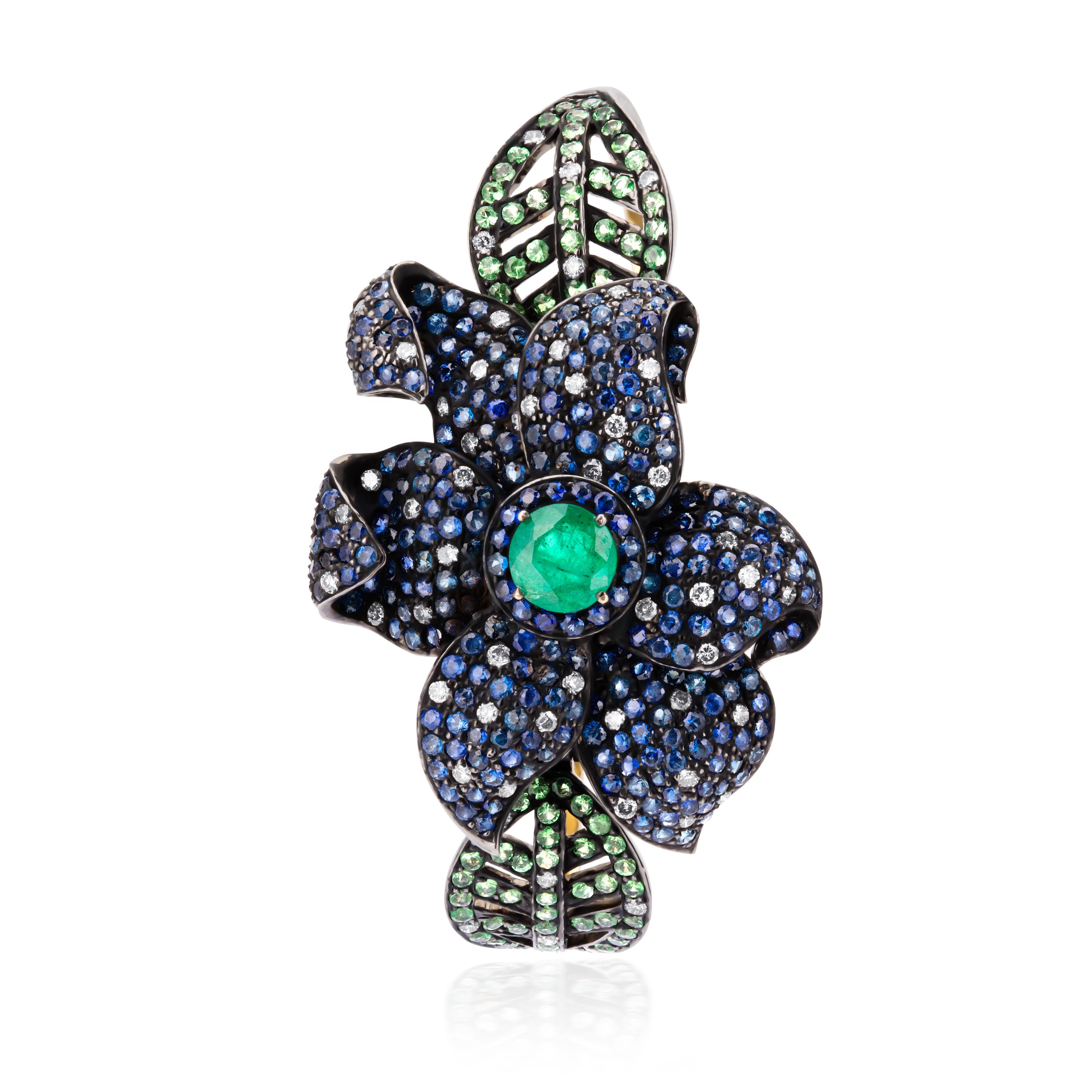 Victorian 6.49cttw Emerald, Sapphire, Tsavorite and Diamond Double Finger Ring For Sale 1