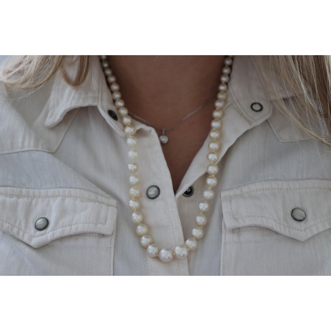 Collana vittoriana di perle da 6 mm a 10 mm con ametista e chiusura con semi di perla in 14k. 24 pollici in vendita 1