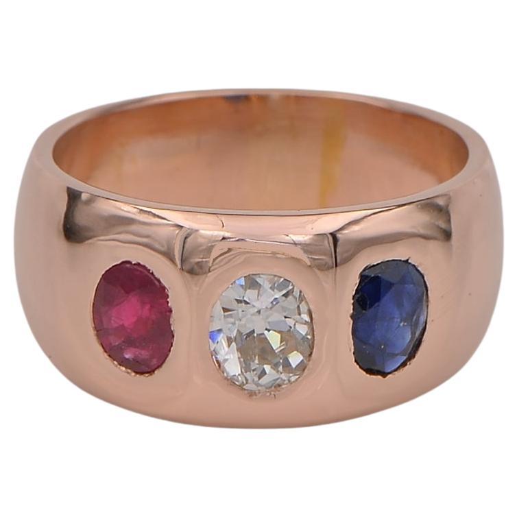 Victorien .70 Ct Old Mine Diamond Ruby Sapphire Three Stone ring 18 KT en vente