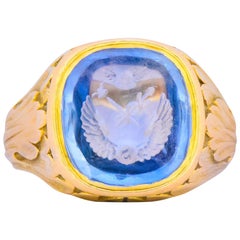 Victorian 7.00 Carat Intaglio Sapphire 18 Karat Gold Unisex Signet Ring