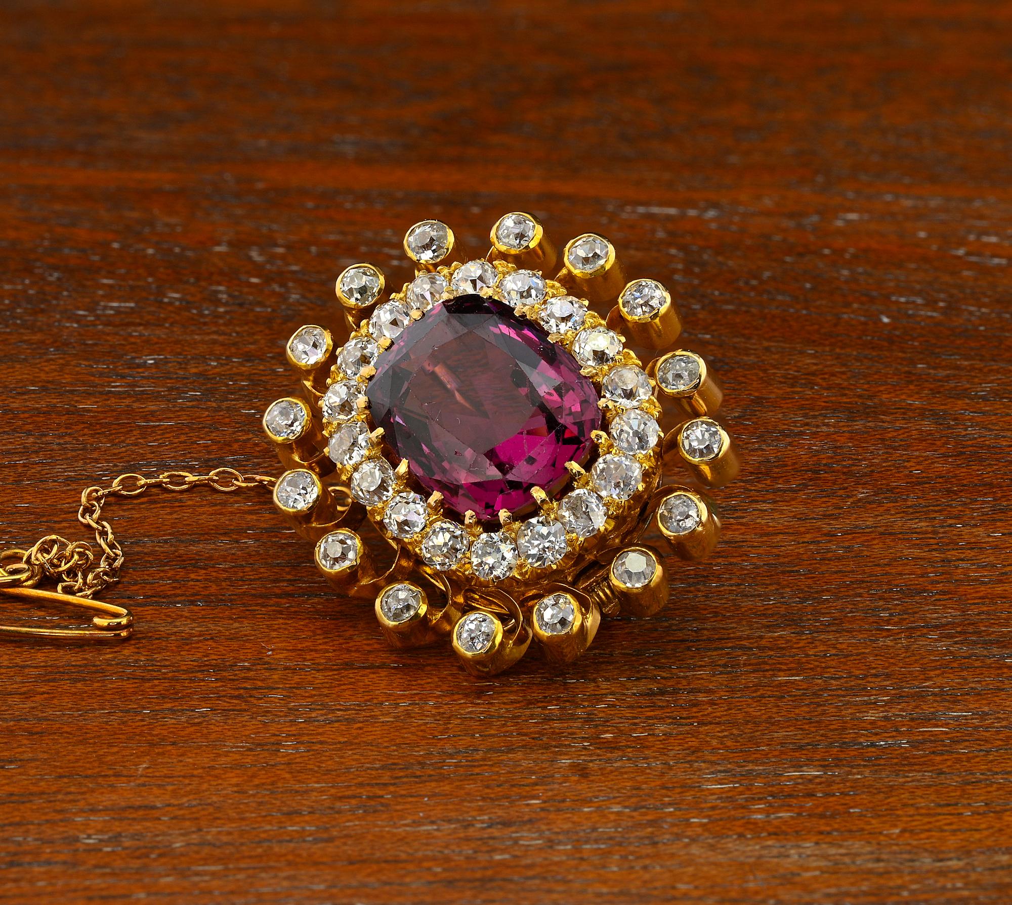 Victorian 7.60 Ct Rhodolite Garnet 2.70 Ct Diamond 18 KT Brooch Pendant For Sale 1