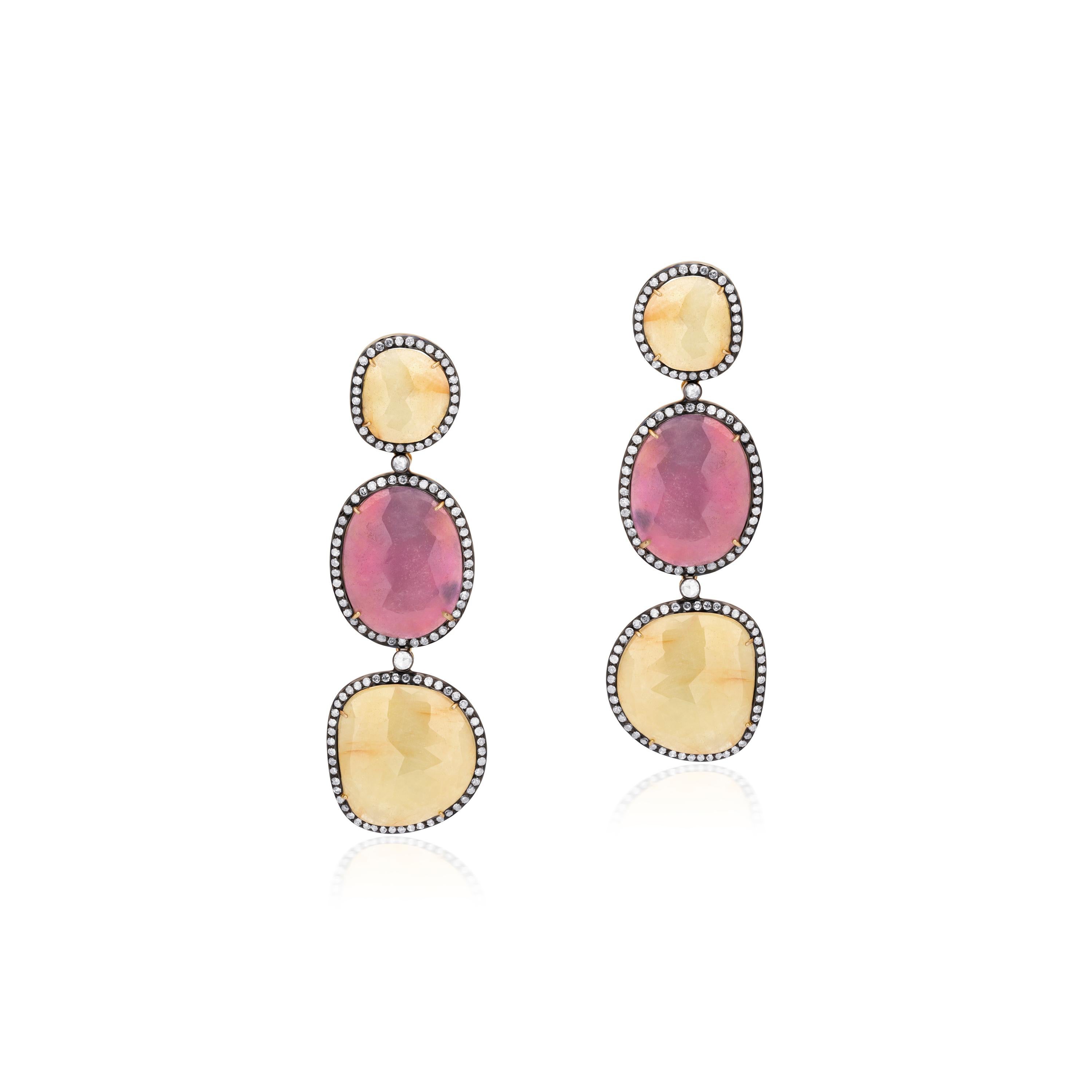 Orecchini vittoriani con zaffiro e diamante da 84,01 carati T.W in oro 18 carati, A. Silver In condizioni Nuovo in vendita a New York, NY