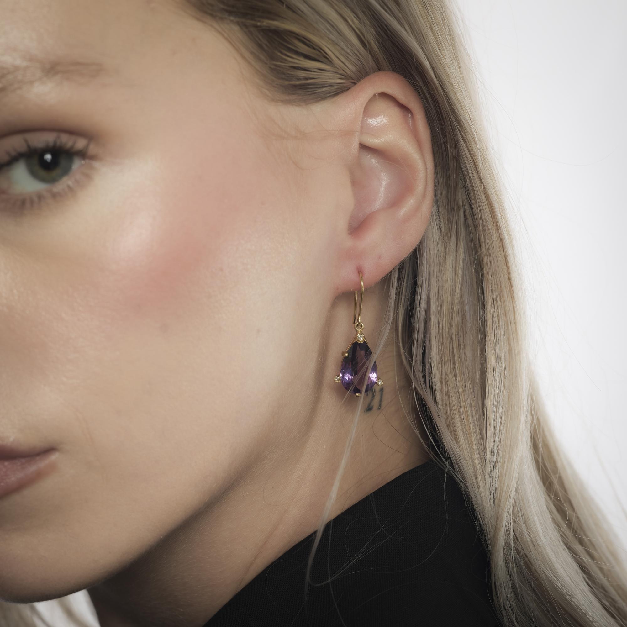 Victorien Boucles d'oreilles victoriennes en or jaune 18k avec améthyste et diamant de 8,90 carats en vente