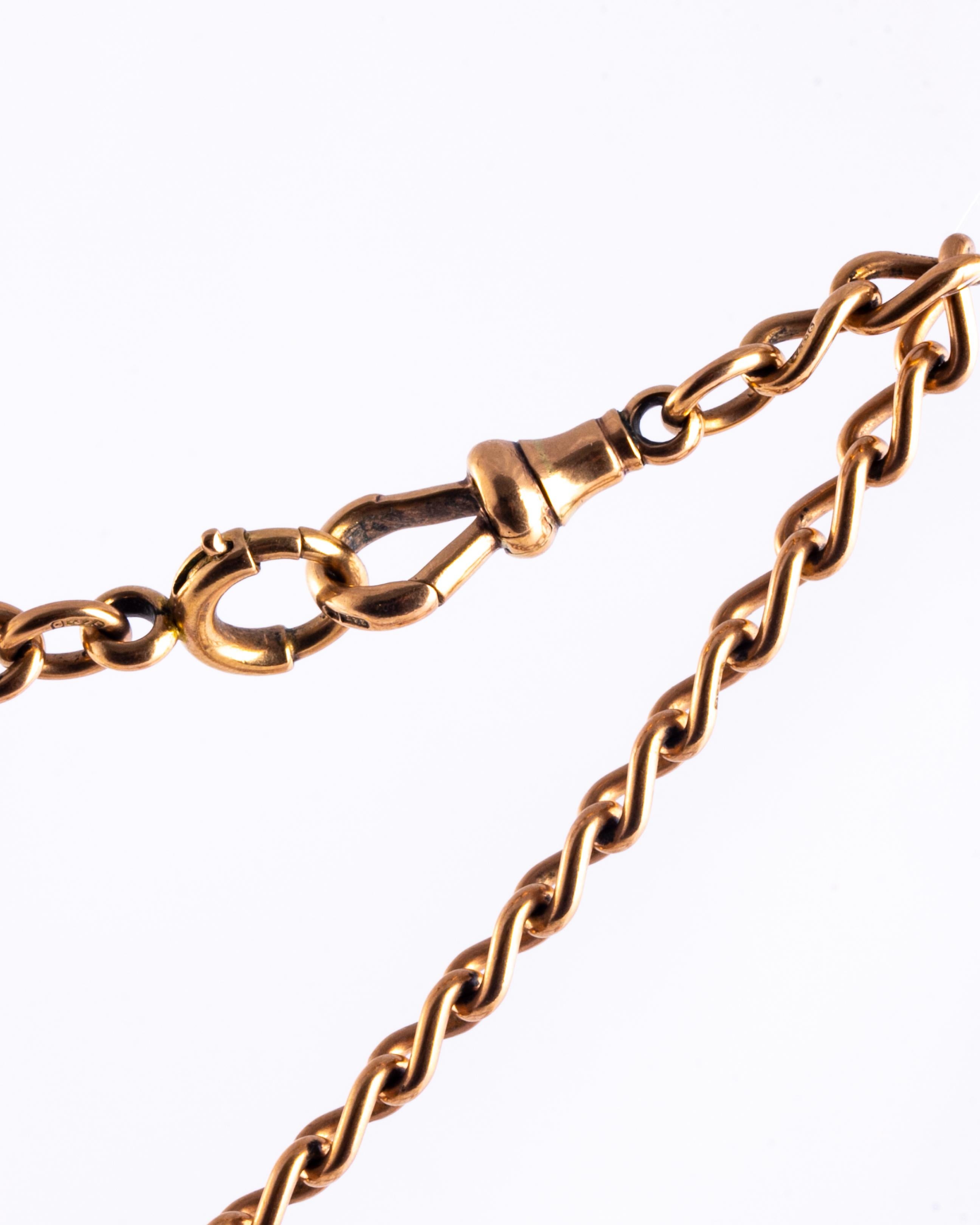 This albert is the perfect item for a gents wardrobe or would make a great necklace! The chain has a dog clip on one end, bolt clip on the other and at the centre there is a t-bar on a loop that slides. Each link is hallmarked. 

Length: